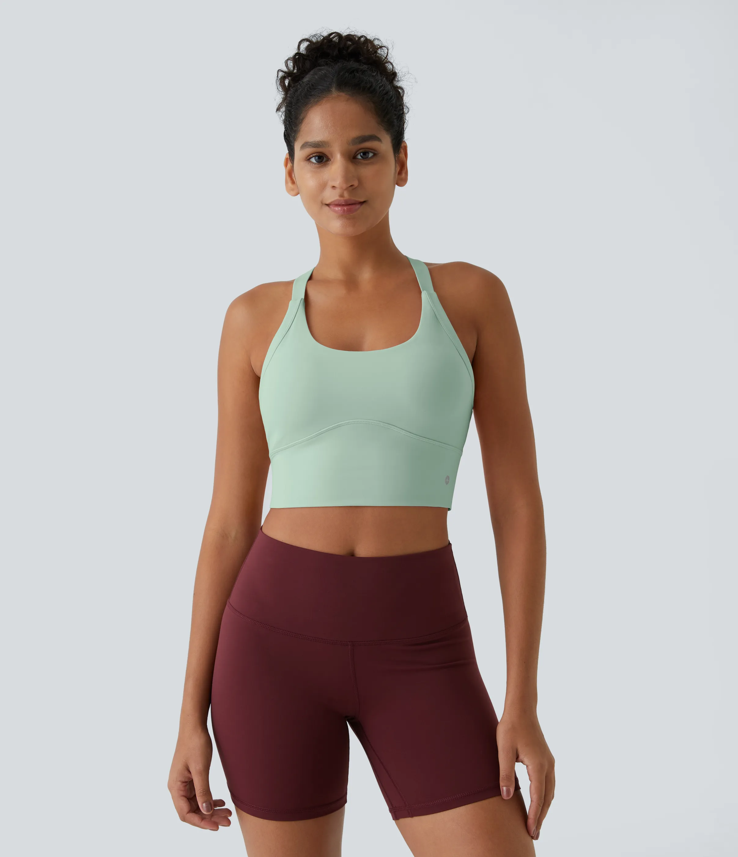Halara Top corto de yoga SoftlyZero™ Plush afelpado con abertura en copas D-F - Subtle Green - S sold by Halara product image thumbnail 3