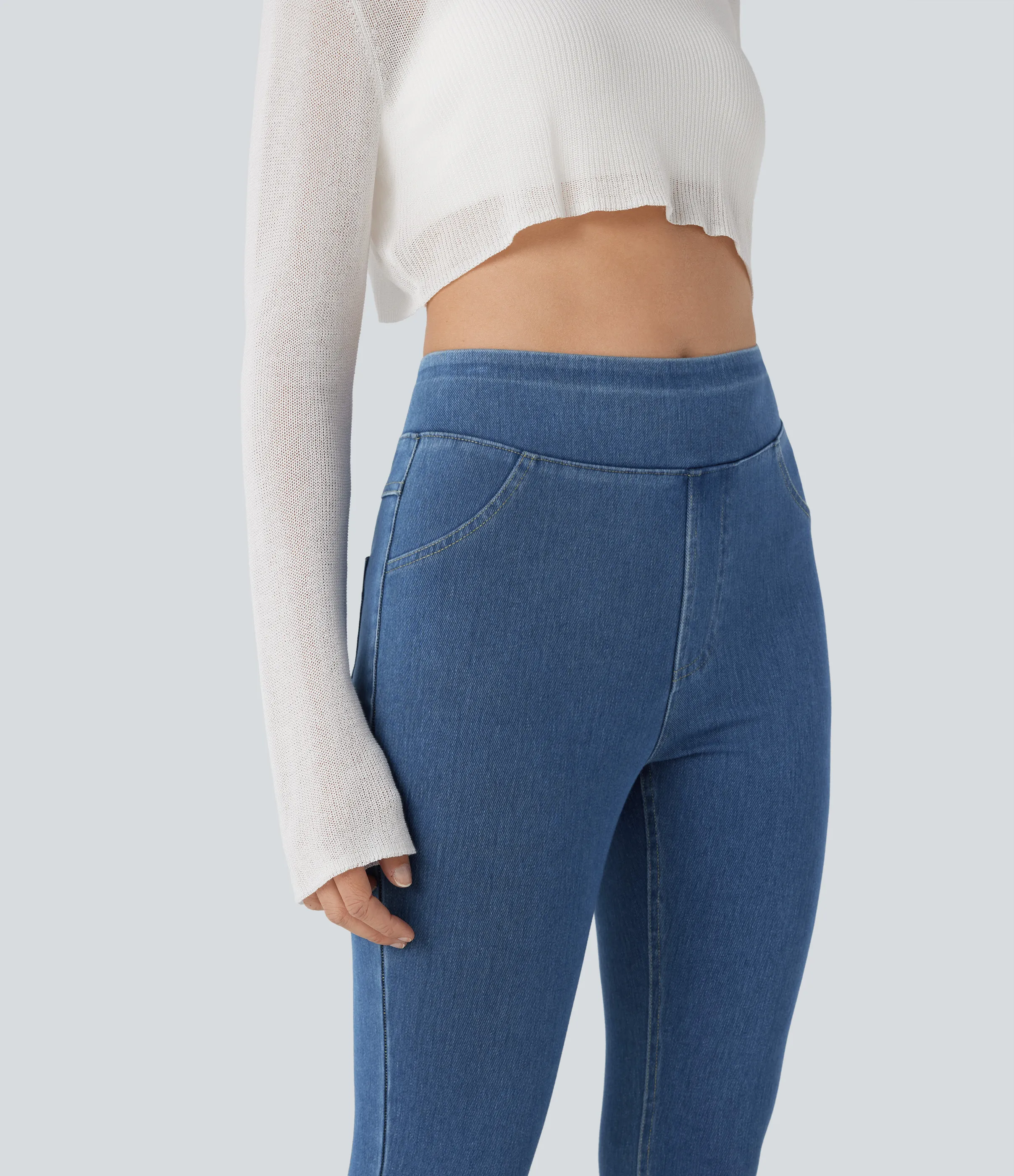 Halara Leggings Halara Flex™ Denim elásticos en longitud capri de tiro alto con bolsillos traseros - Denim Dark Blue - XS sold by Halara product image thumbnail 5