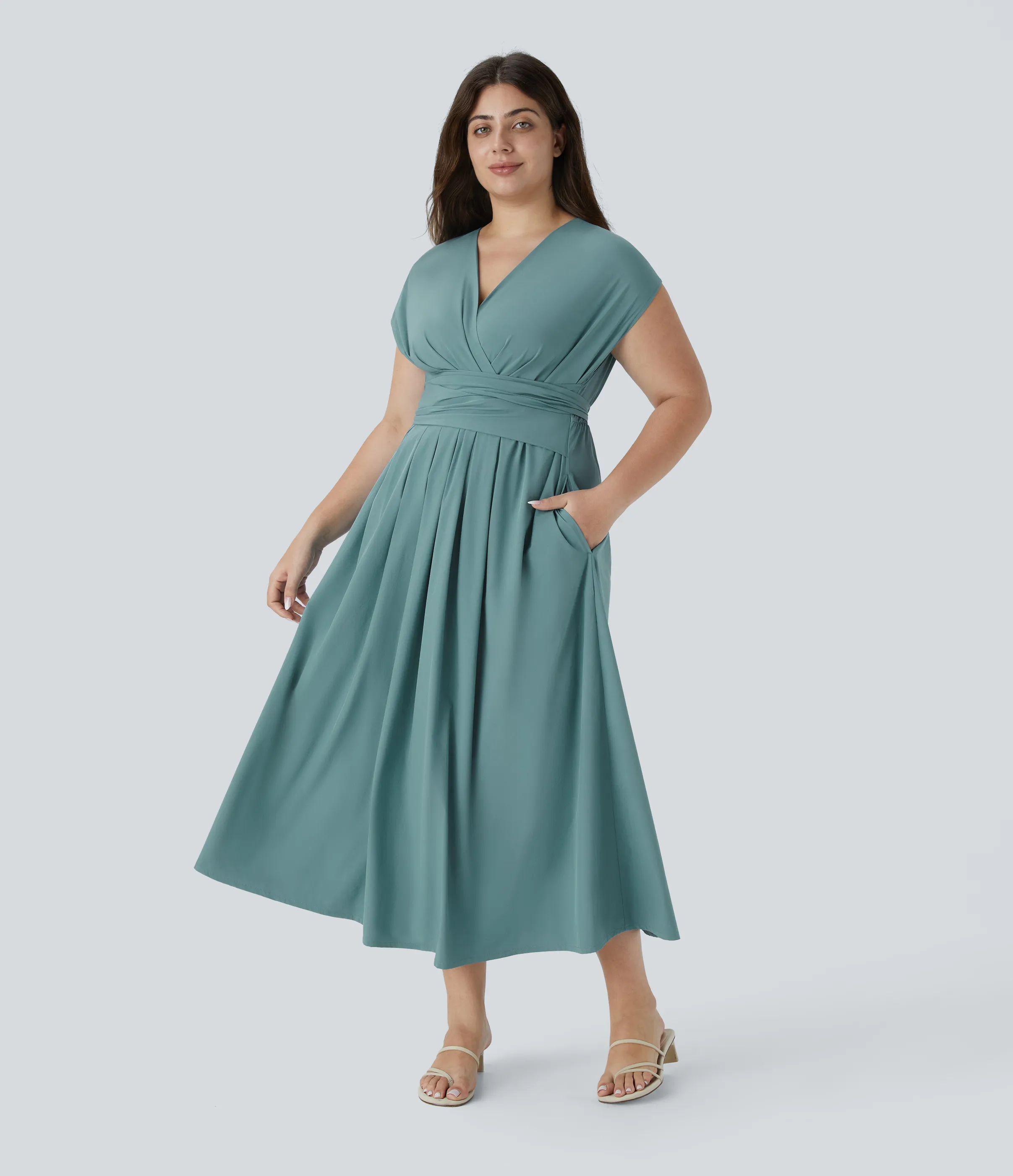 Halara Vestido midi Breezeful™ talla grande cuello V manga corta bolsillo lateral lazo espalda secado rápido - Stone Blue - 1X sold by Halara