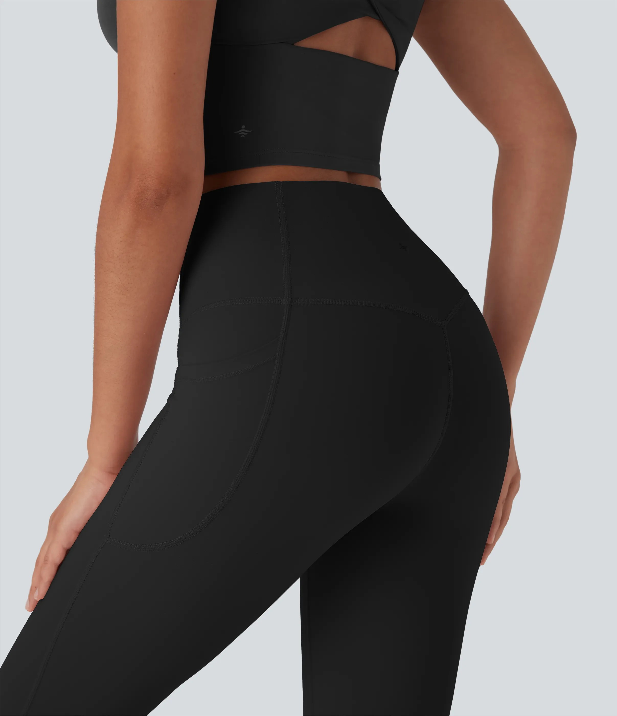 Halara Leggings de yoga moldeadores Halara UltraSculpt™ Refrescante de secado rápido con tiro alto efecto reductor de abdomen y bolsillos - UPF 50+ - Black - XS(7/8) sold by Halara product image thumbnail 5