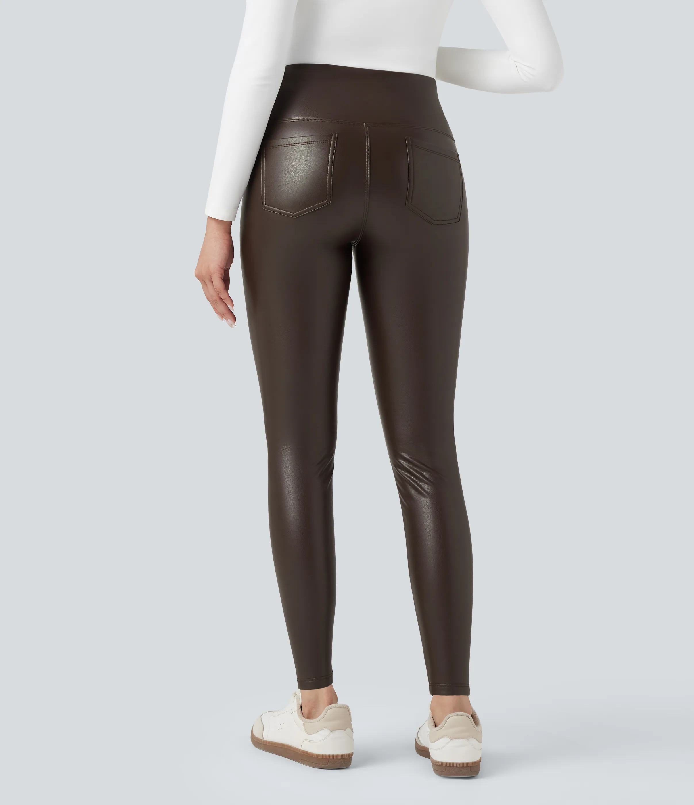 Halara Leggings casuales ajustados SoCinched de 7/8 de PU con control de abdomen, cintura alta y bolsillos - Hot Fudge - XS(7/8) sold by Halara product image thumbnail 3