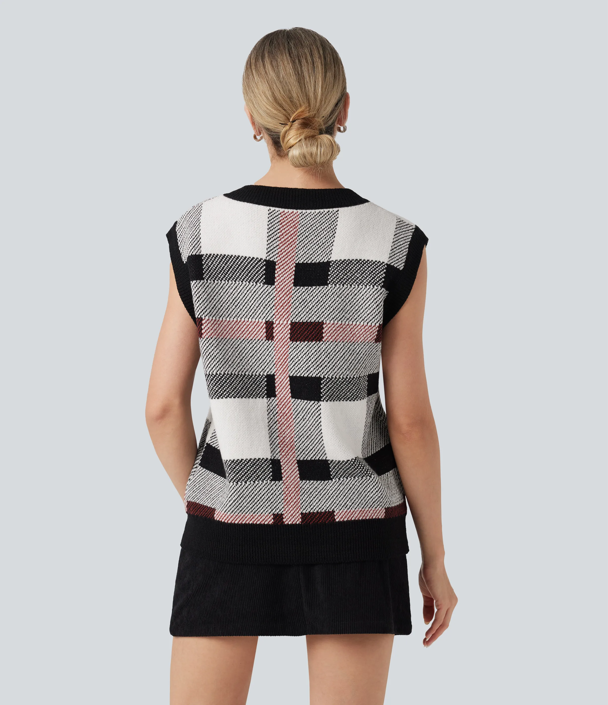 Halara Chamarra casual tipo suéter a cuadros con cuello en V - Dusty Rose Plaid - S sold by Halara product image thumbnail 3