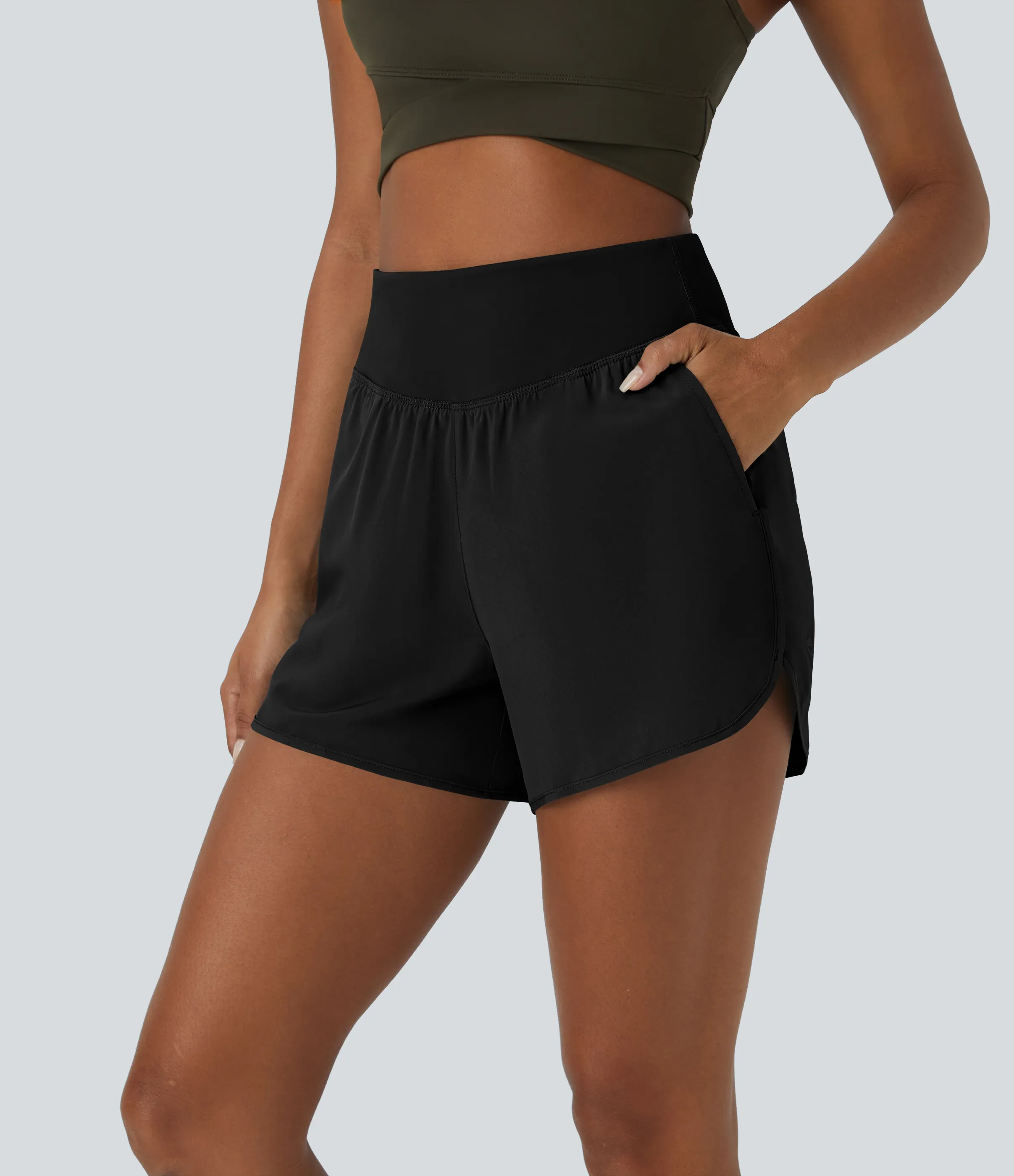 Halara Pantalón corto Breezeful™ secado rápido bolsillo lateral tiro alto 10cm - Black - S sold by Halara product image thumbnail 4