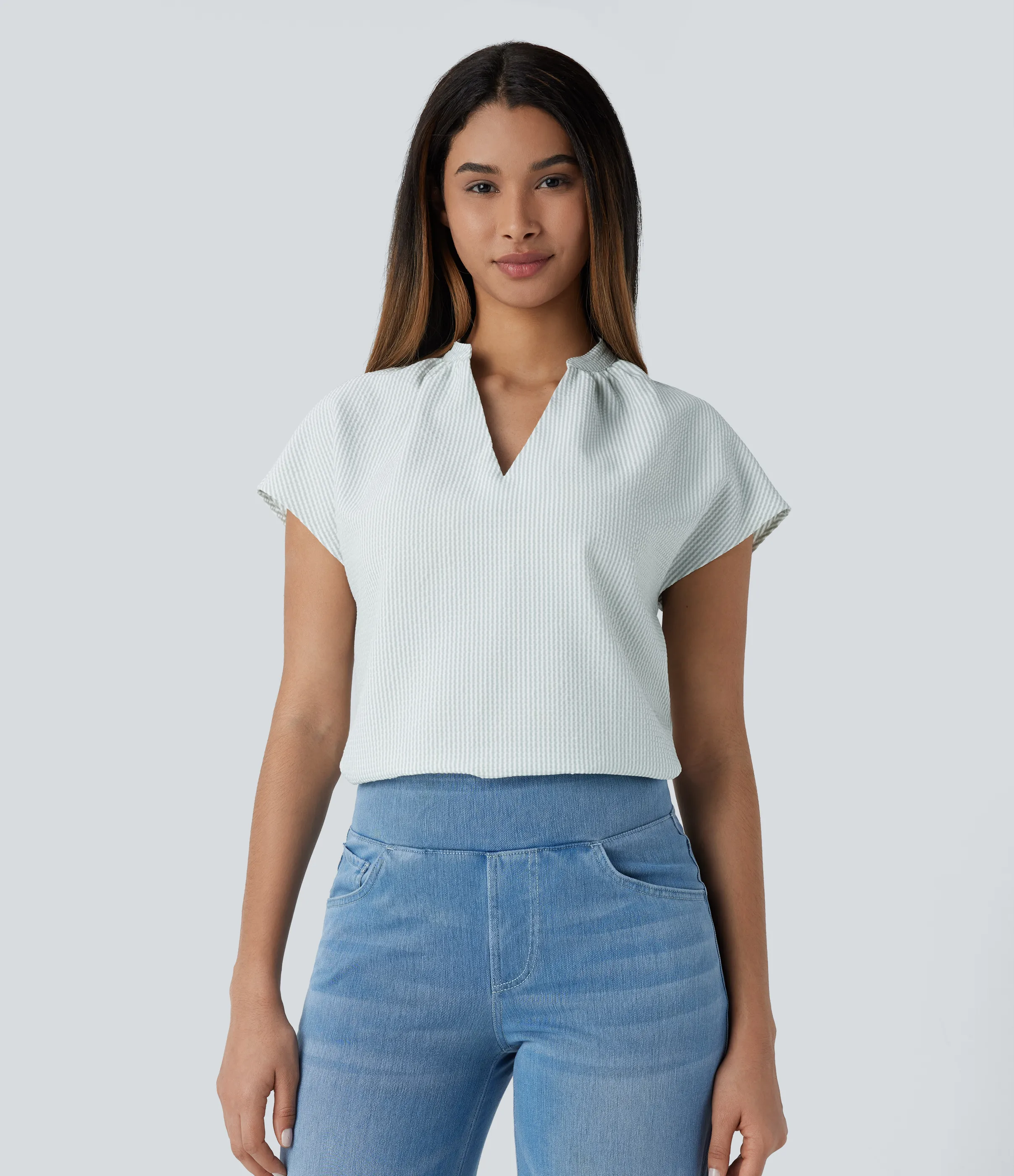 Halara Blusa rayas dobladillo curvo manga corta cuello V - Light Green White Stripe - XL sold by Halara product image thumbnail 2