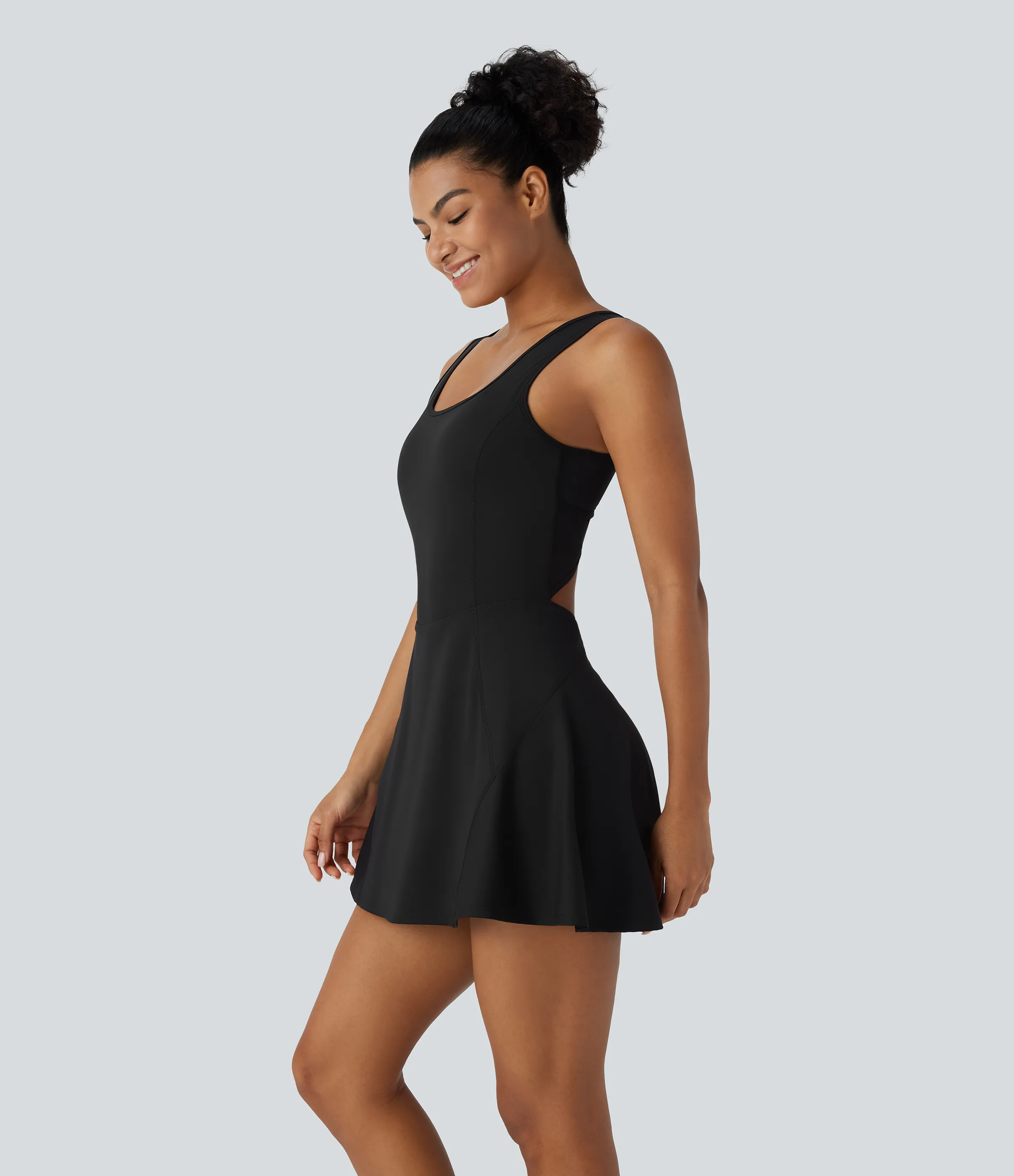 Halara Vestido mini Softlyzero™ Airy baile activo cuello U cruzado sin espalda bolsillo lateral 2 en 1 - Black - XL sold by Halara product image thumbnail 3