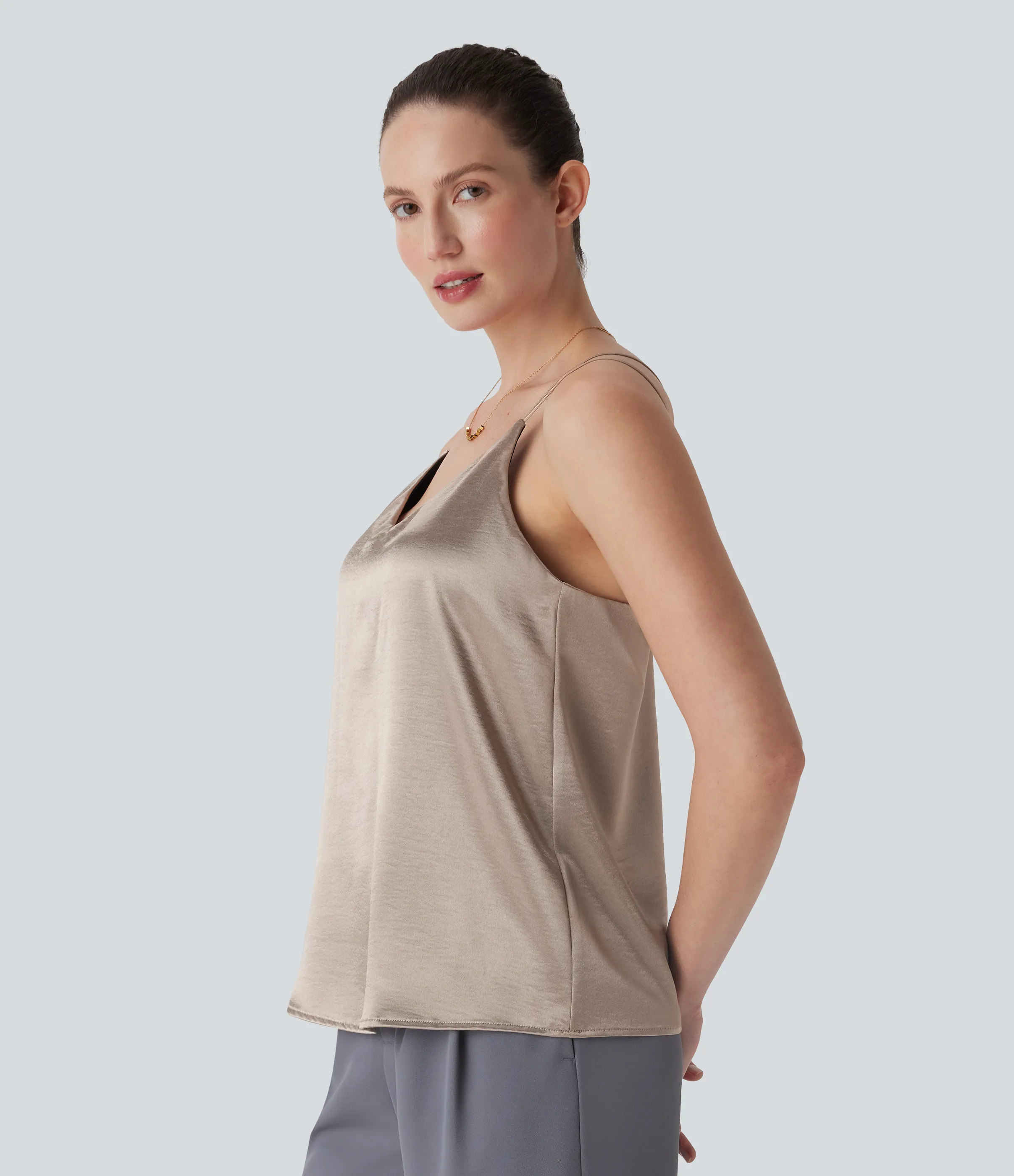 Halara Top de oficina de satén con espalda cruzada - White Pewter - L sold by Halara product image thumbnail 4