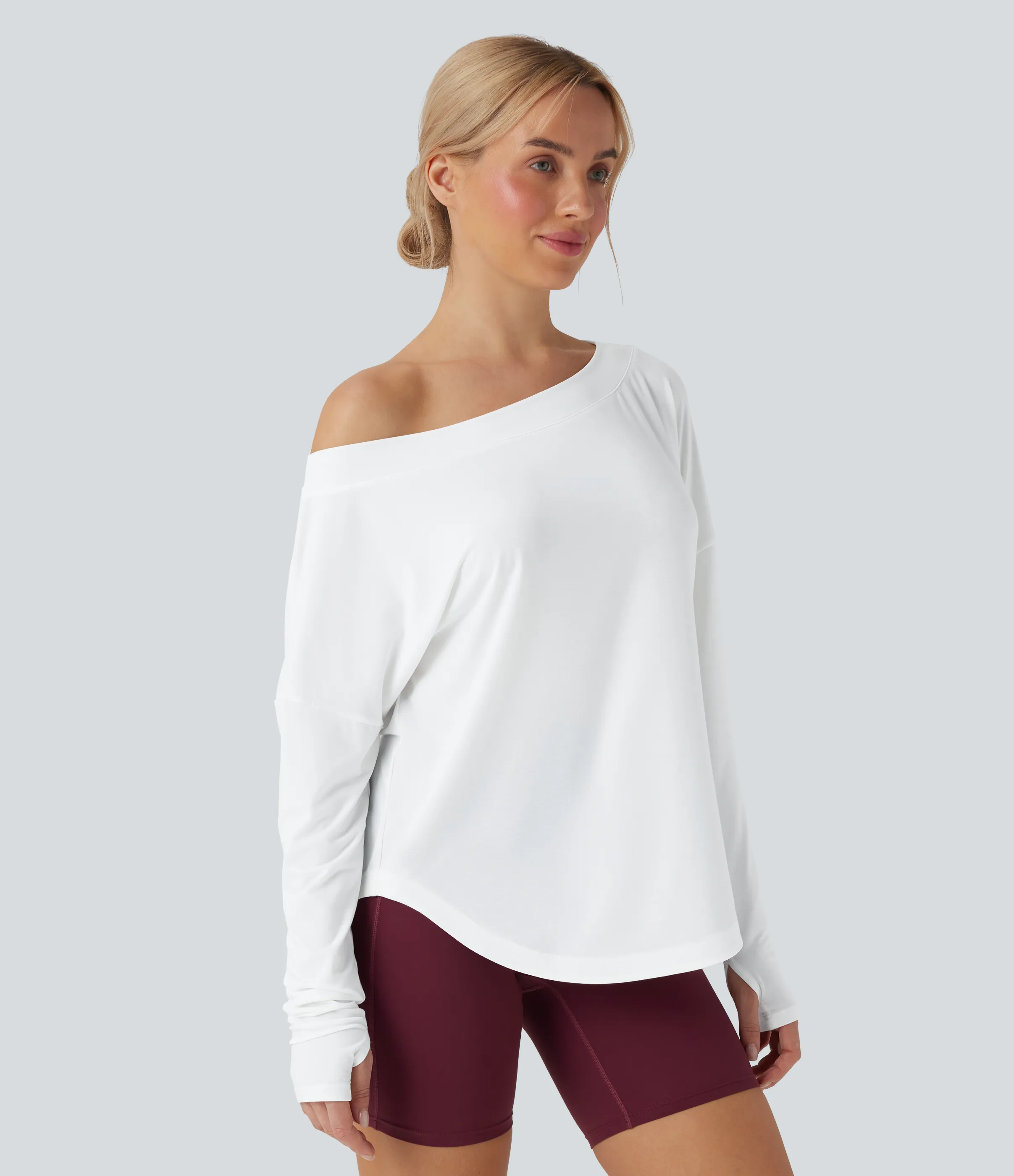 Halara Top deportivo de yoga de secado rápido de manga larga con hombro asimétrico, dobladillo curvo y abertura para el pulgar - White - L sold by Halara product image thumbnail 4