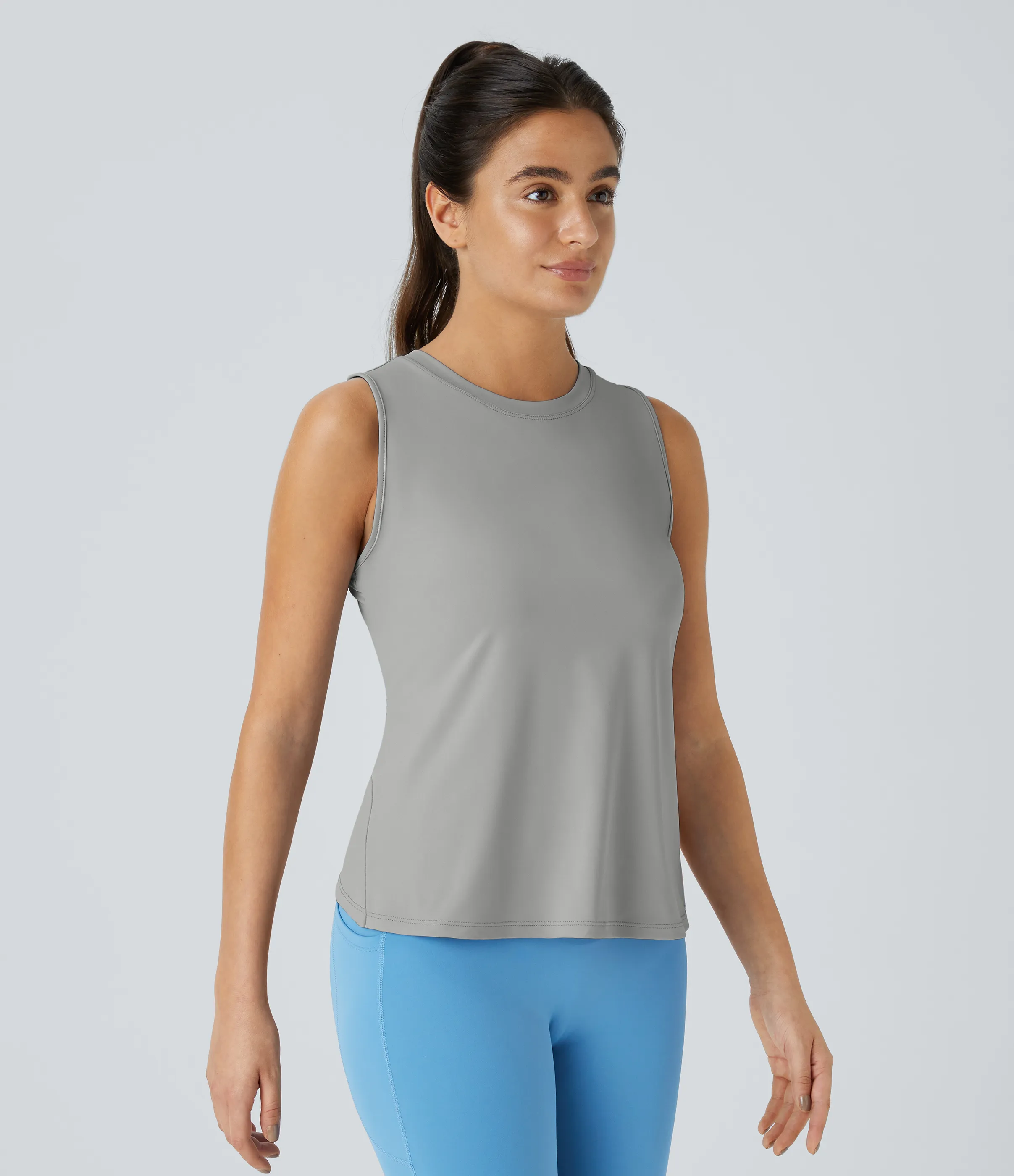 Halara Camiseta sin mangas yoga unicolor dobladillo cruzado abertura - Mist Grey - XL sold by Halara product image thumbnail 4