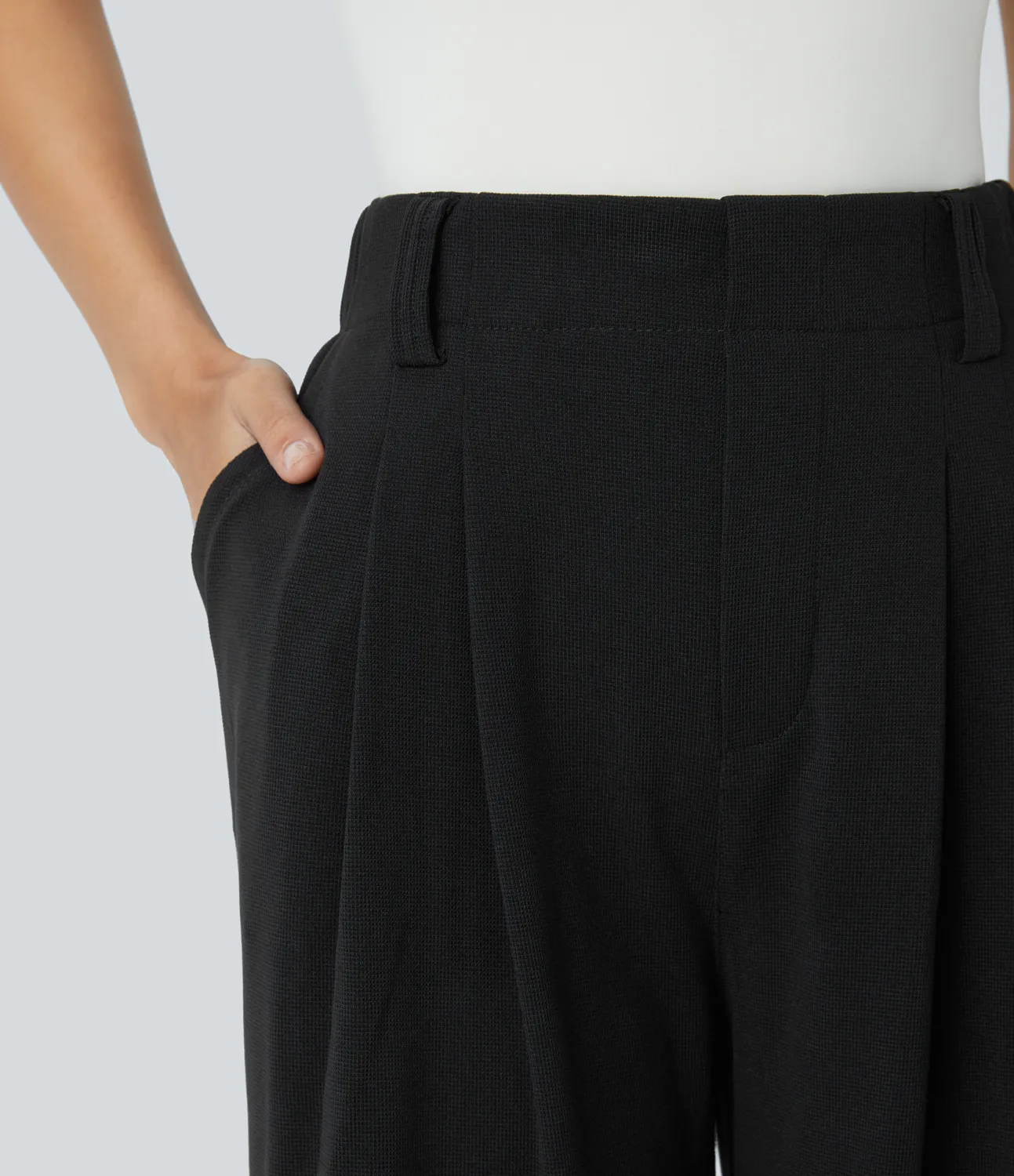 Halara Pantalones Halara Flex™ de oficina anchos plisados de tiro alto con bolsillos en tela tipo gofre - Black - L(expetite) sold by Halara product image thumbnail 5