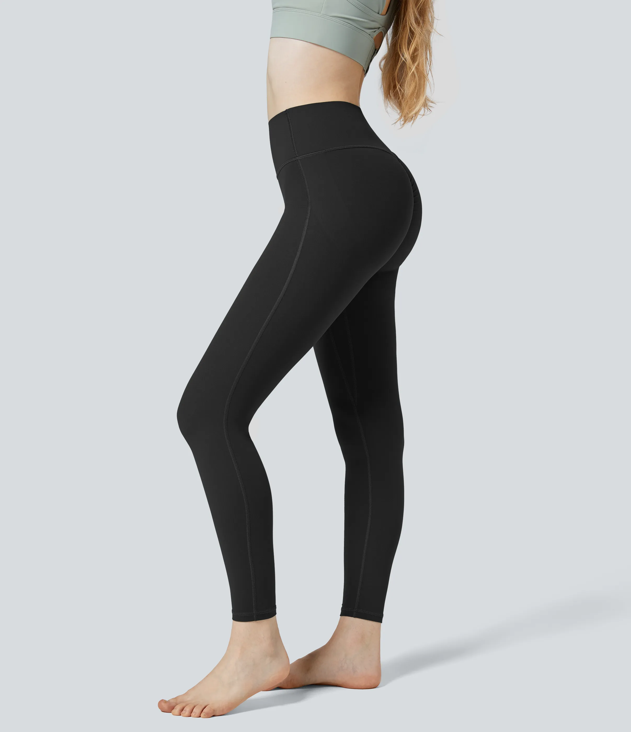 Halara Leggings 7/8 Halara UltraSculpt™ yoga levantamiento glúteo control abdomen fruncido tiro alto - Black - XS(7/8) sold by Halara product image thumbnail 3