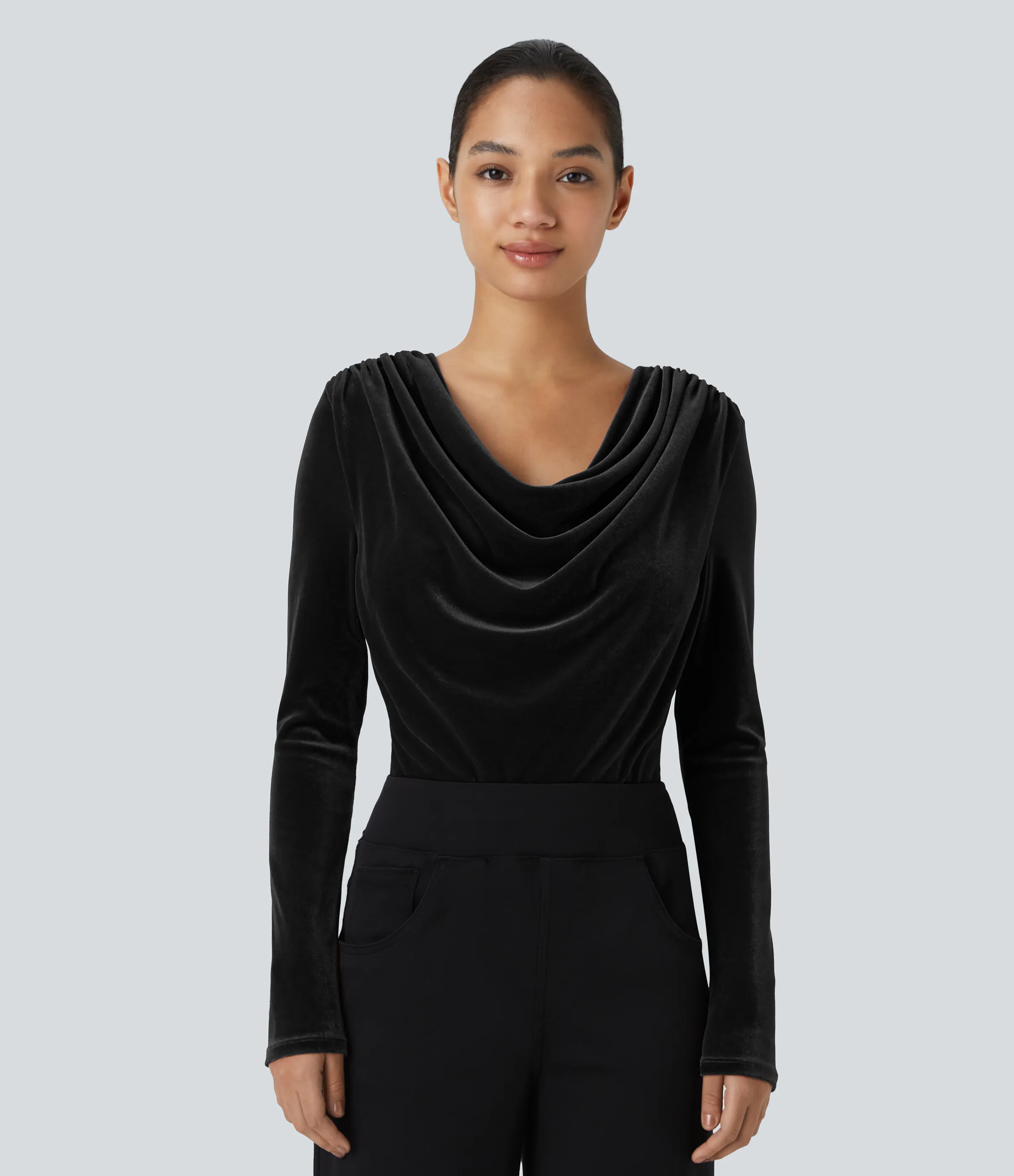 Halara Body oficina terciopelo cuello vuelto manga larga - Black - S sold by Halara product image thumbnail 4