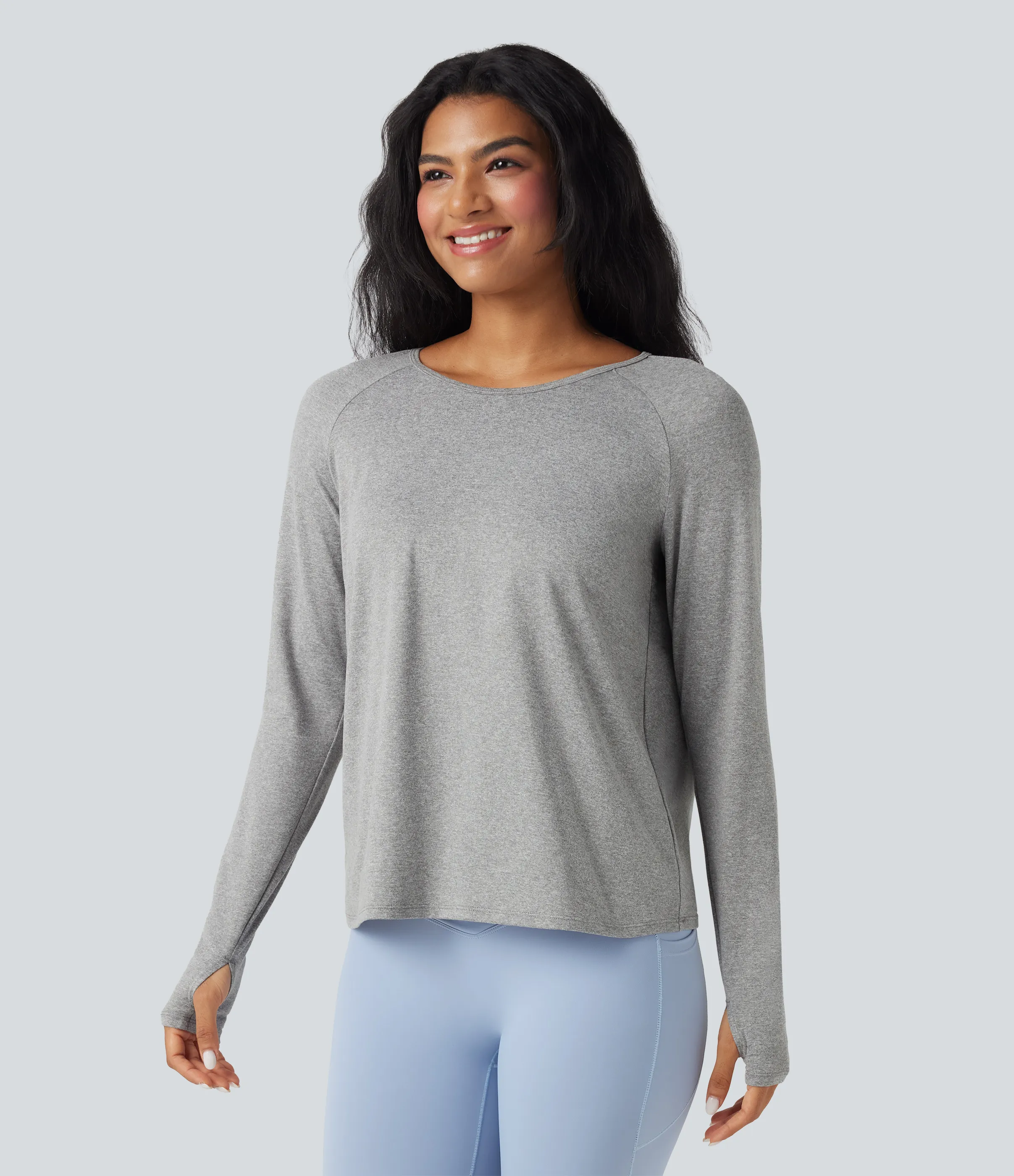 Halara Top deportivo de yoga con abertura para el pulgar y manga larga con espalda descubierta - Fog Gray - S sold by Halara product image thumbnail 4