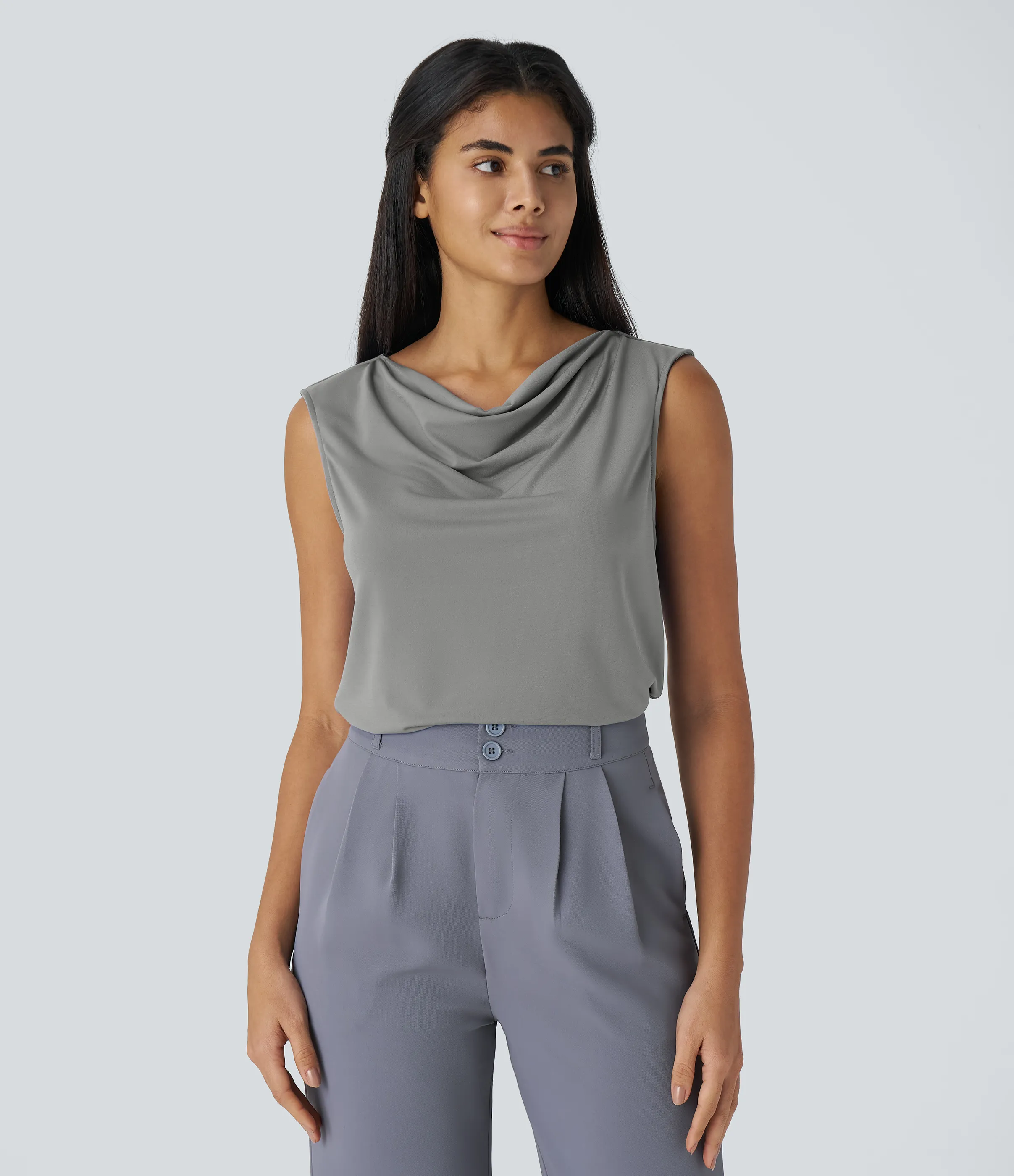 Halara Blusa oficina sin mangas cuello vuelto - Sandalwood Grey - S sold by Halara