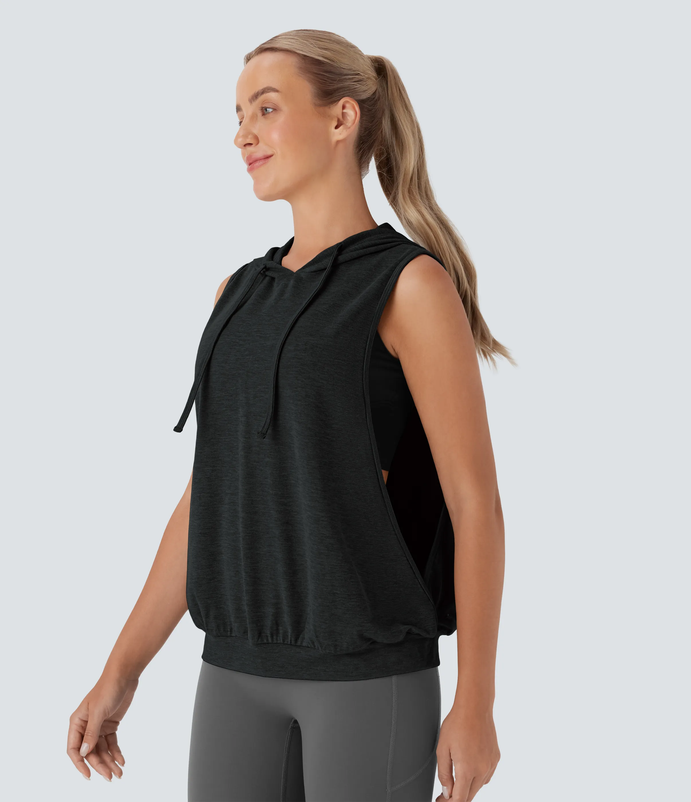 Halara Camiseta de entrenamiento tipo sudadera sin mangas con capucha y cordón ajustable - Mottled Hemp Black - S(Long) sold by Halara product image thumbnail 4