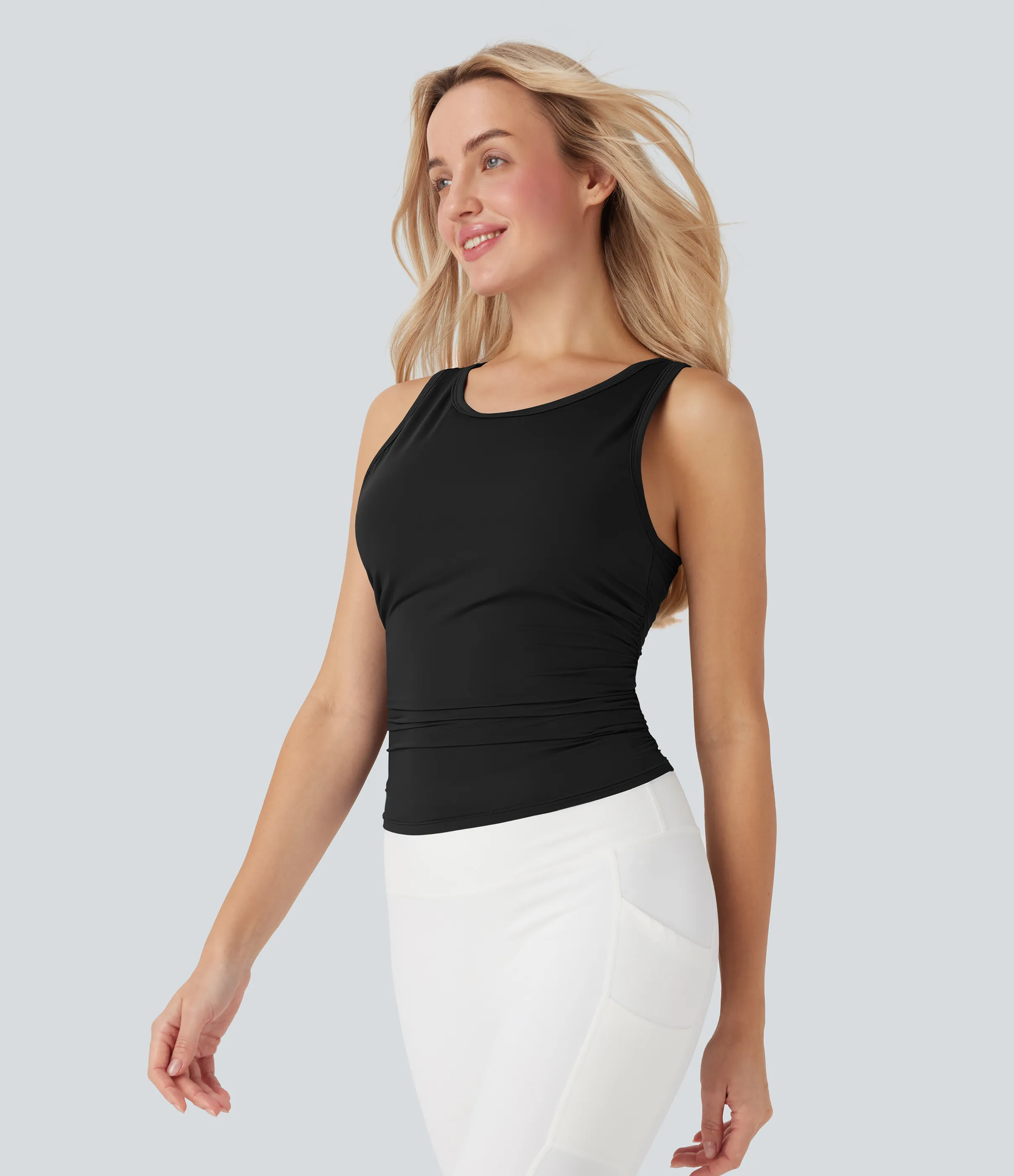 Halara Top de yoga de tacto fresco con cuello redondo espalda cruzada, fruncido y sujetador incorporado - Black - M sold by Halara product image thumbnail 4