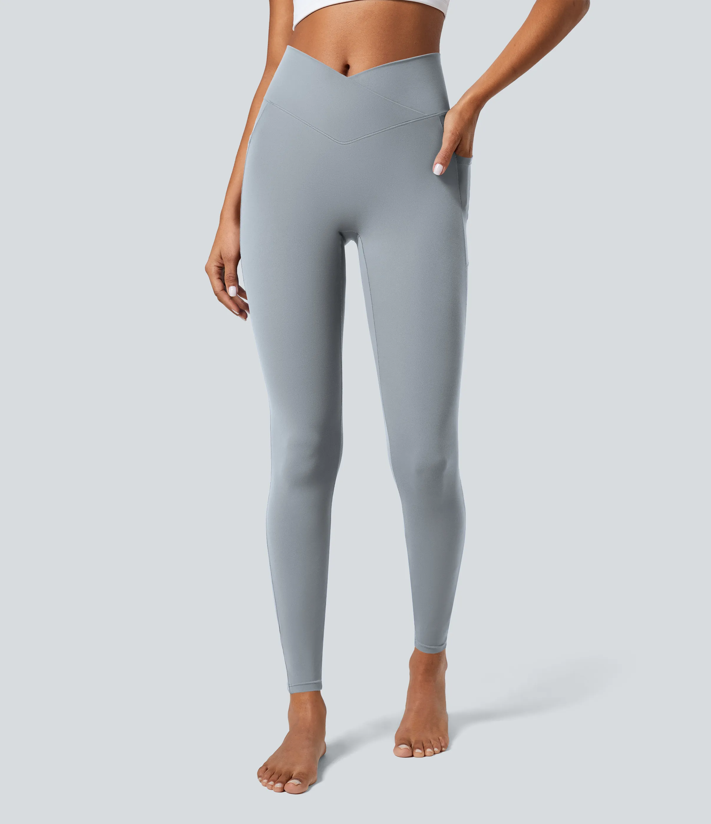 Halara Leggings Softlyzero™ liso bolsillo cruzado - Quarry - L(7/8) sold by Halara