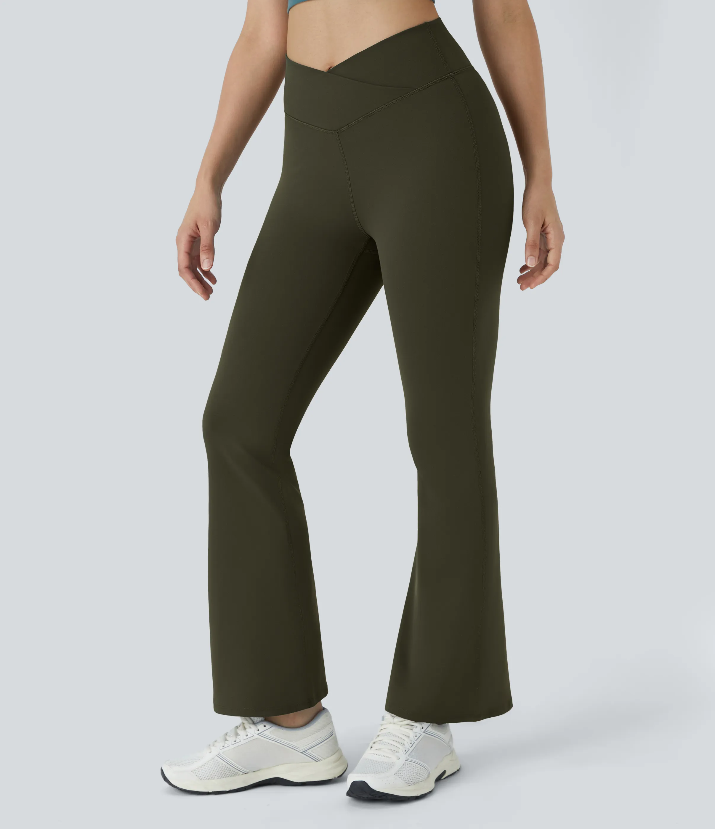Halara Leggings yoga acampanado cruzado tiro alto - Forest Night - M(petite) sold by Halara