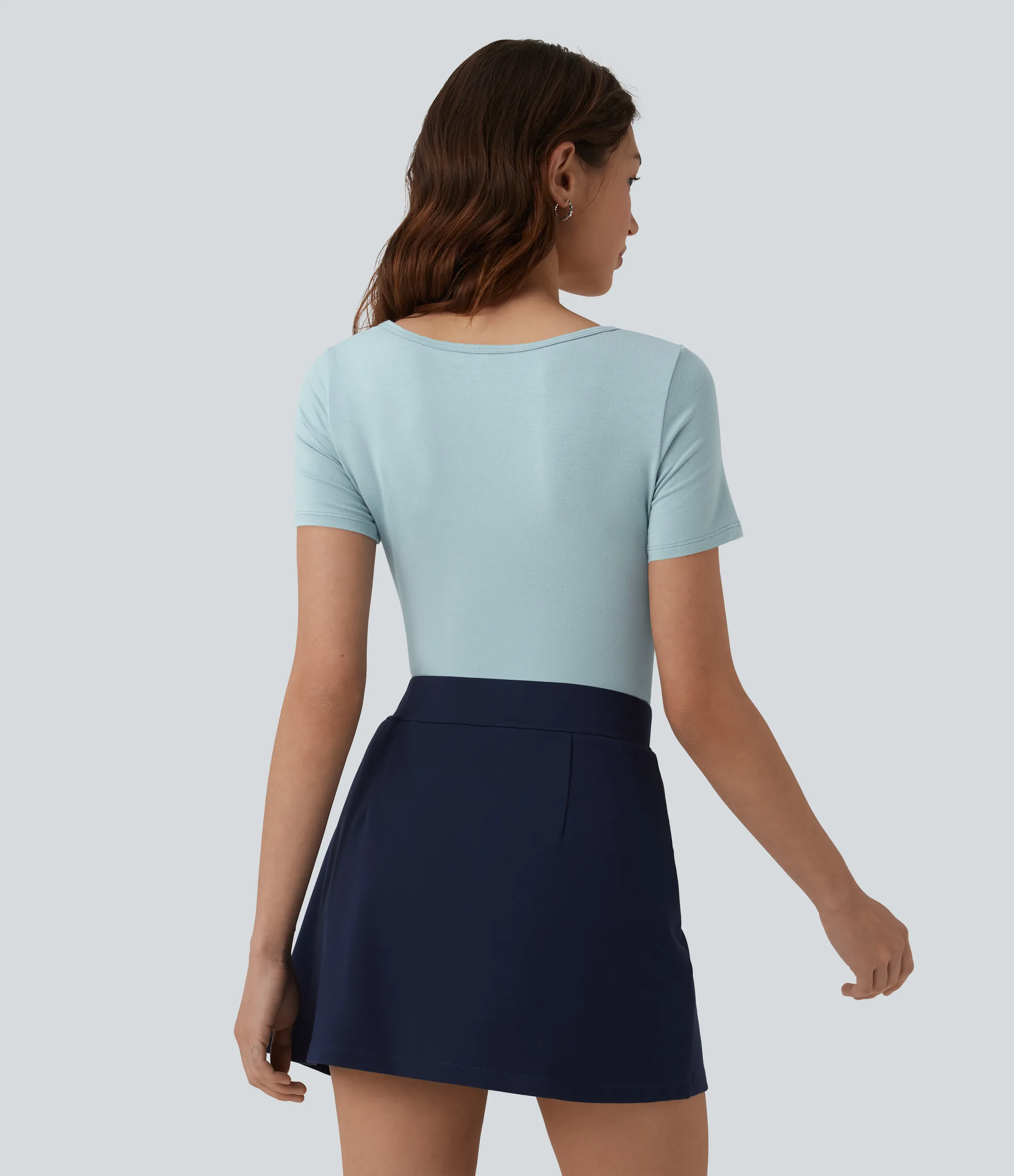 Halara Body oficina ajustado botón presión manga corta cuello U - Sterling Blue - M sold by Halara product image thumbnail 4