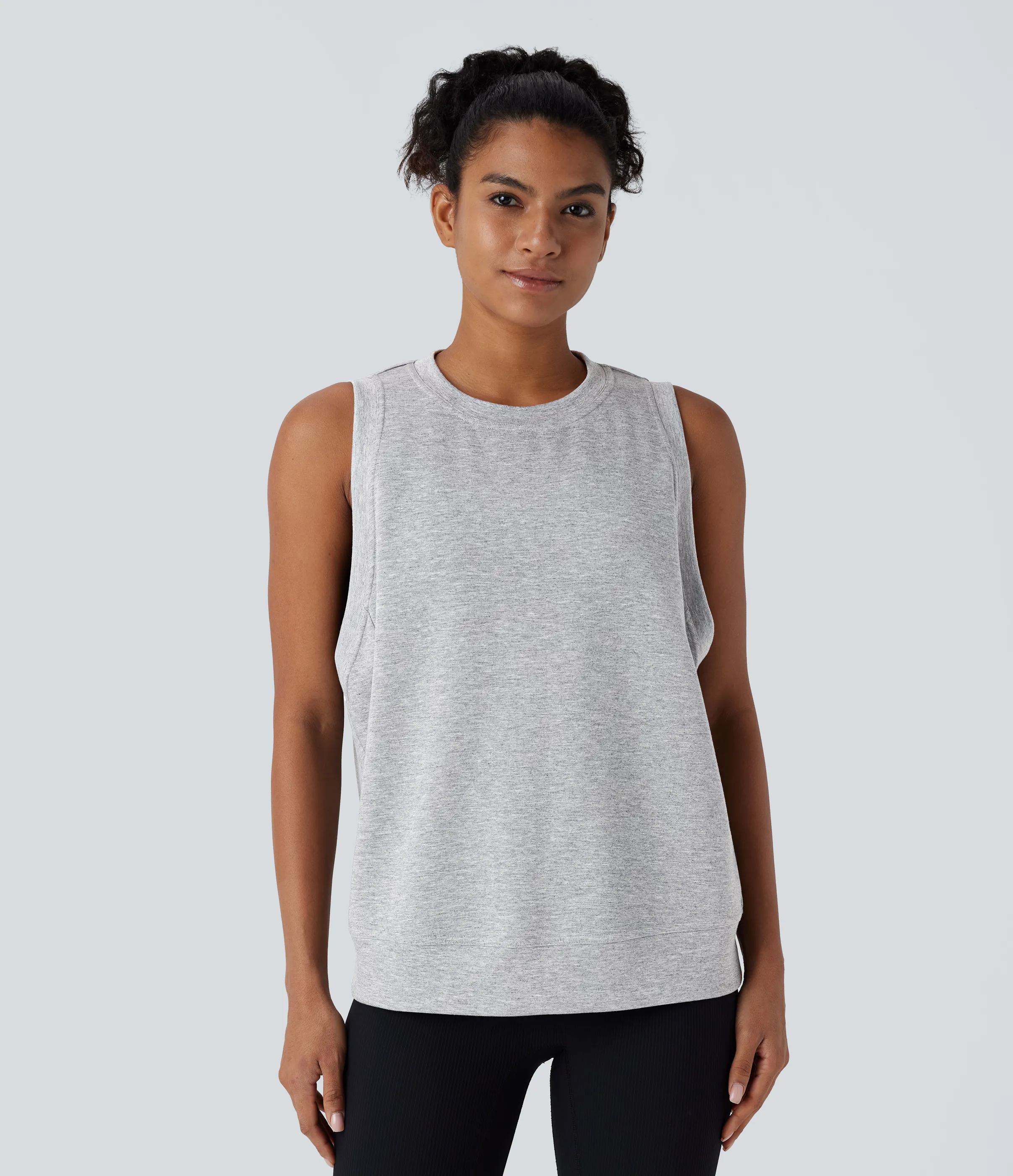 Halara Camiseta sin mangas cuello redondo bolsillo lateral - Fog Gray - XS sold by Halara product image thumbnail 3