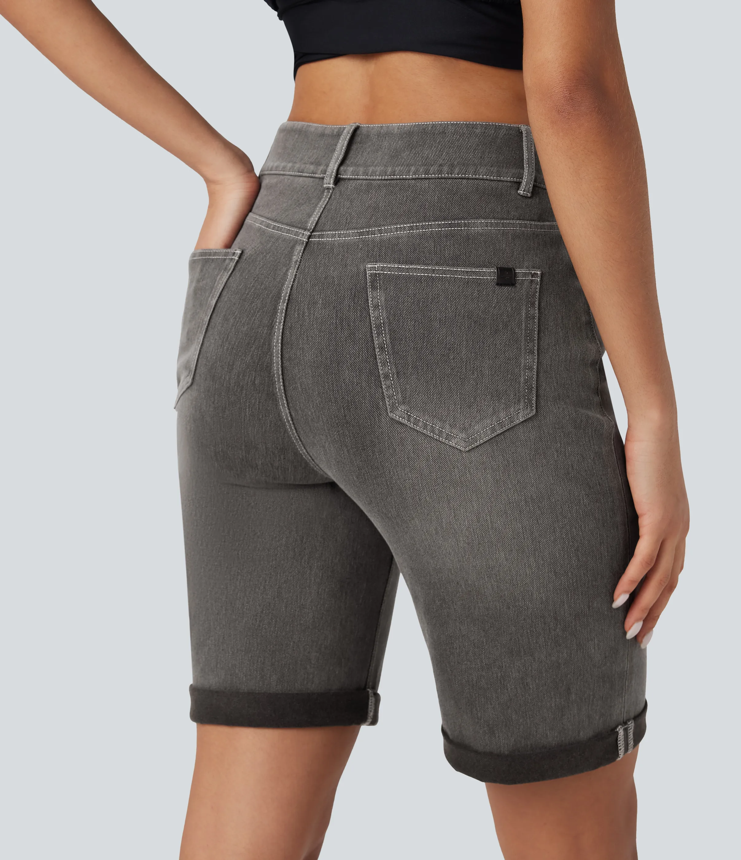 Halara Bermudas Halara Flex™ Denim mezclilla elástico lavado dobladillo enrollado múltiple bolsillo tiro alto - Cool Gray Denim - S(regular) sold by Halara product image thumbnail 5