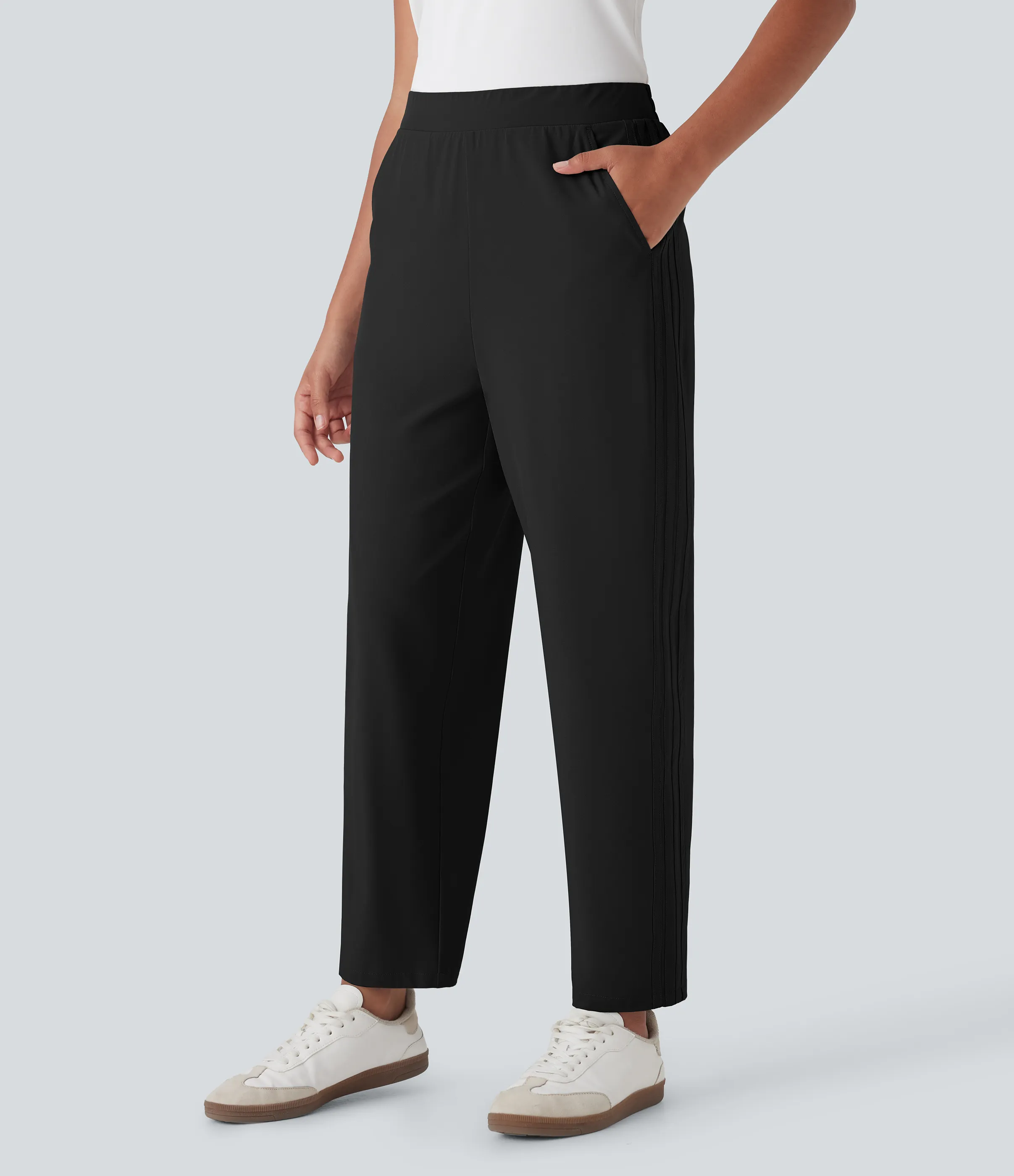 Halara Pantalones de viaje Breezeful™ ajustados de tiro alto de secado rápido con bolsillos laterales - Black - XS(regular) sold by Halara product image thumbnail 4