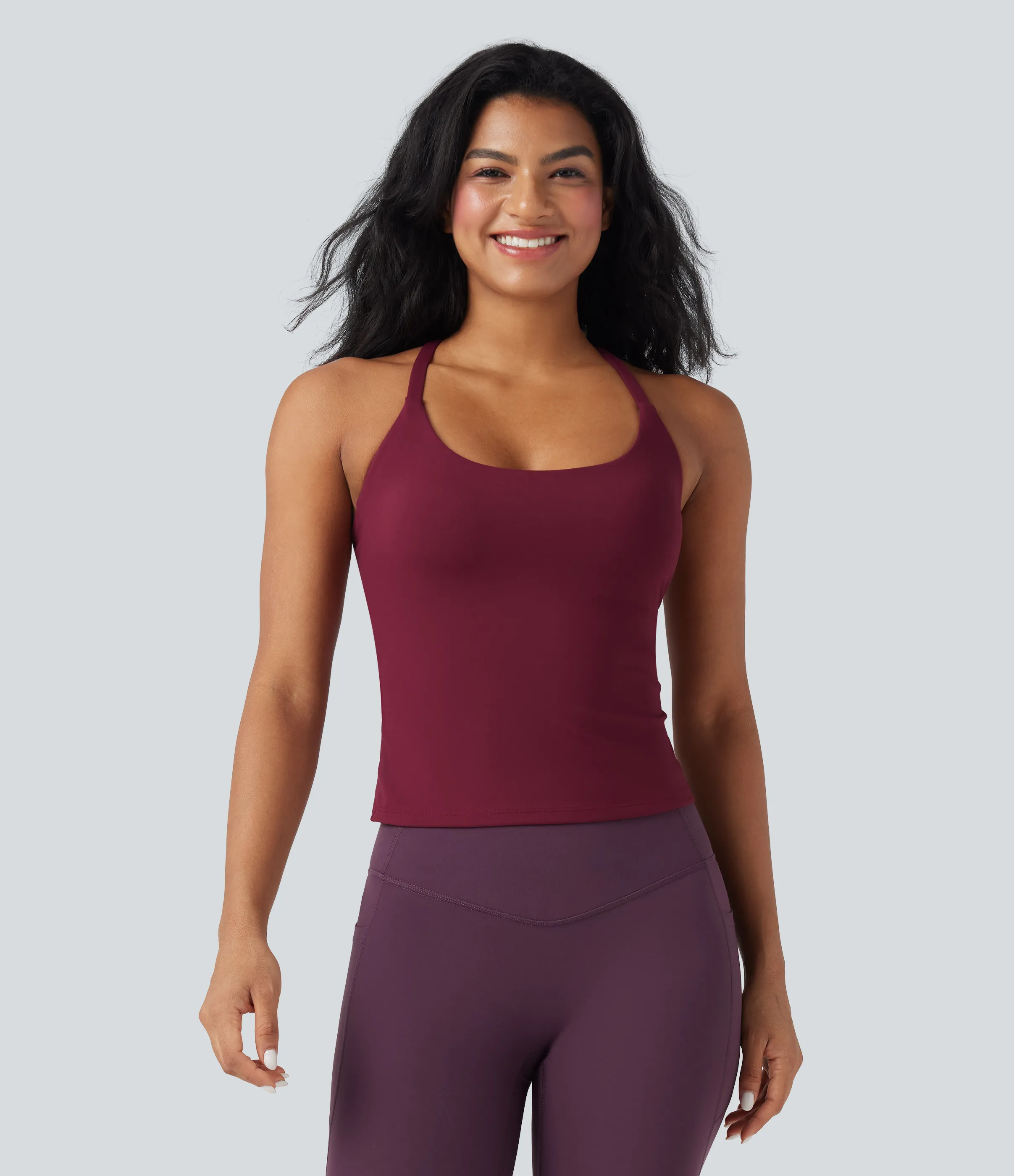 Halara Top de yoga con escote redondo, espalda cruzada y dobladillo cruzado - Deep Wine - S sold by Halara product image thumbnail 3