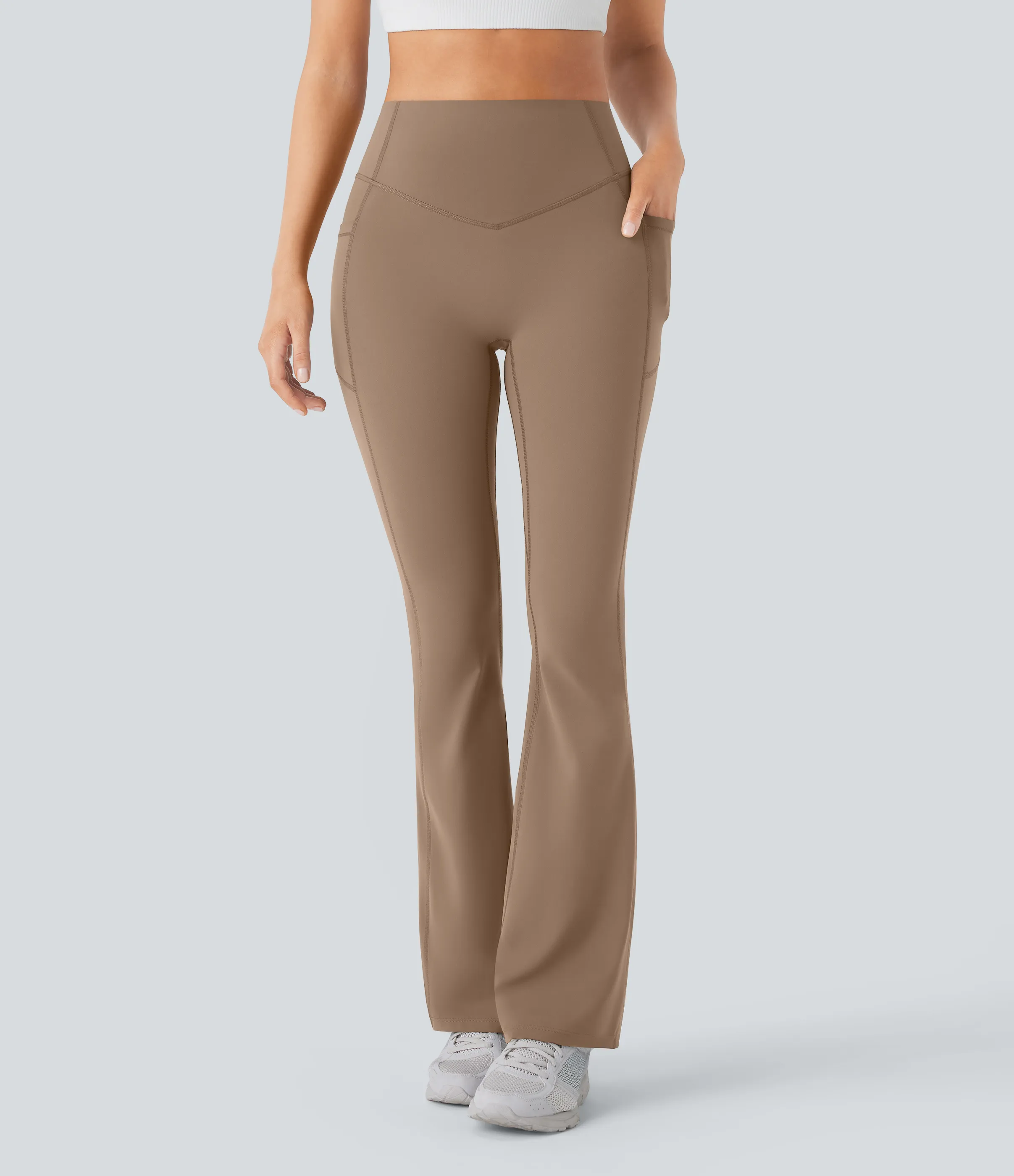 Halara Leggings SoCinched UltraSculpt Bootcut yoga tiro alto realce glúteo bolsillo lateral control abdomen moldeador - Woodsmoke - L(regular) sold by Halara product image thumbnail 4