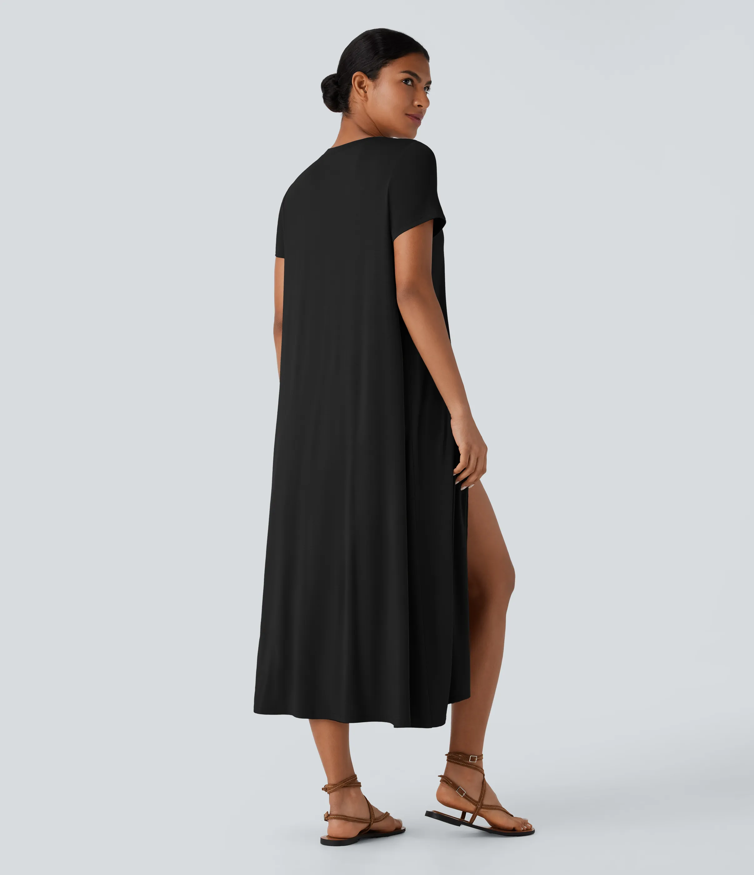 Halara Top largo dobladillo dividido cruzado resort - Black - L sold by Halara product image thumbnail 3