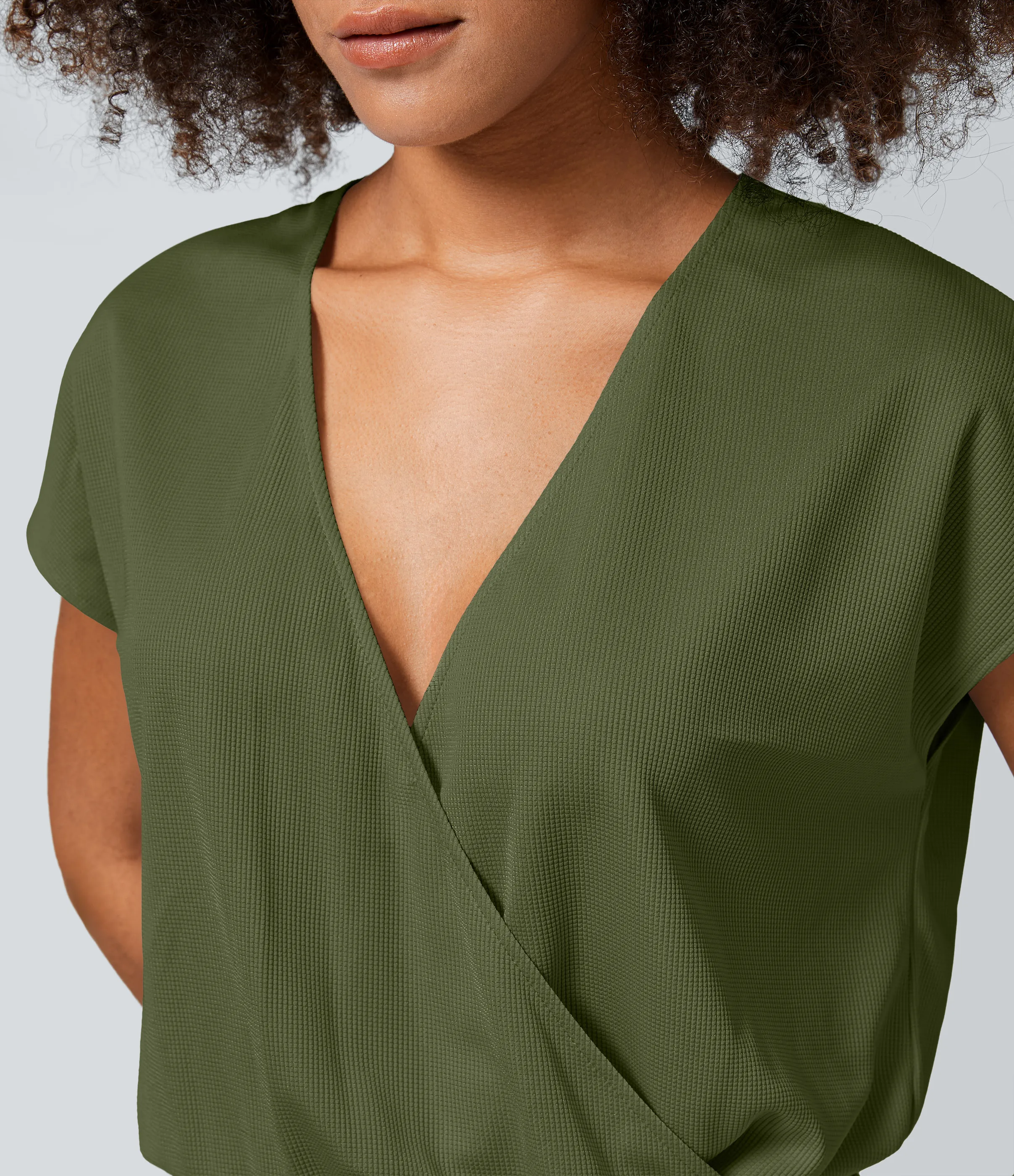 Halara Mono cuello V manga corta bolsillo lateral plisado pierna ancha - Sphagnum - L(tall) sold by Halara product image thumbnail 5