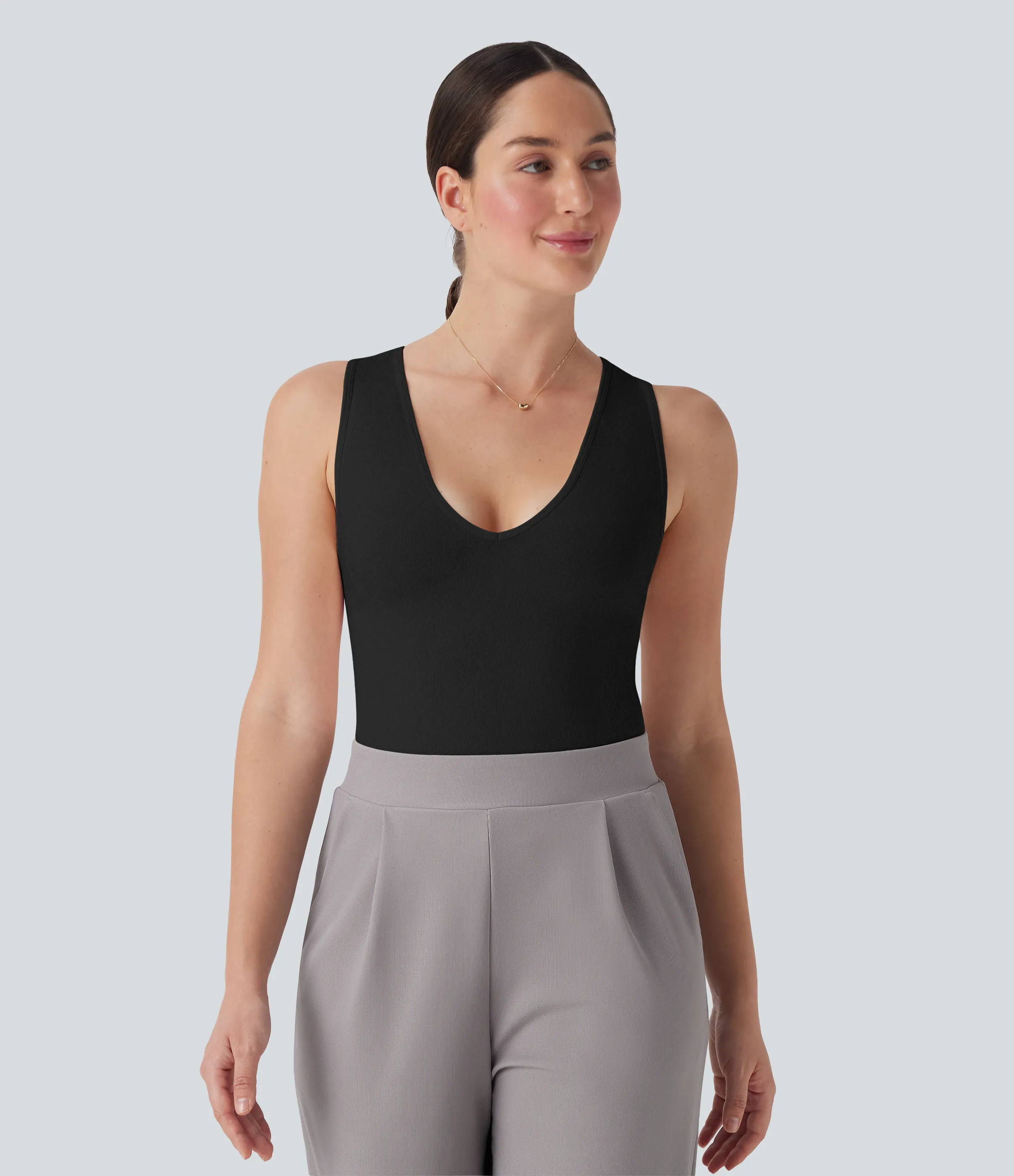 Halara Body de oficina moldeador sin mangas con cuello en V y suave al cuerpo - Edición Easy Peezy - Black - S sold by Halara