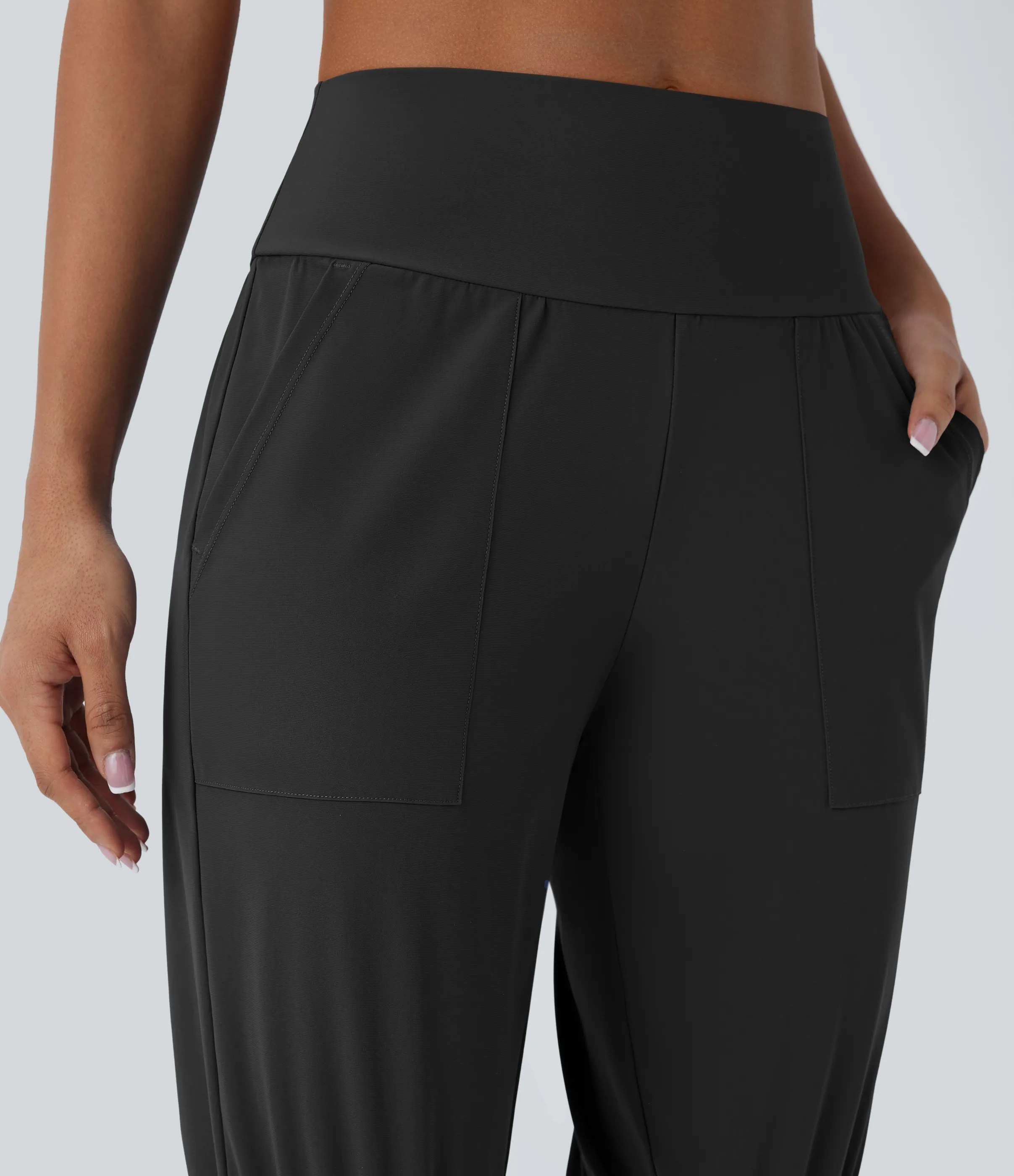 Halara Pantalón corto tiro alto bolsillo lateral - Black - M sold by Halara product image thumbnail 5