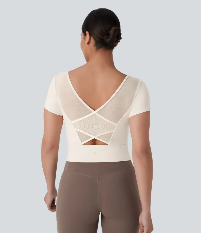 Halara Top Softlyzero™ Plush deportivo yoga cuello U manga corta sin espalda malla contrastante cruzada - Solitary Star - S sold by Halara