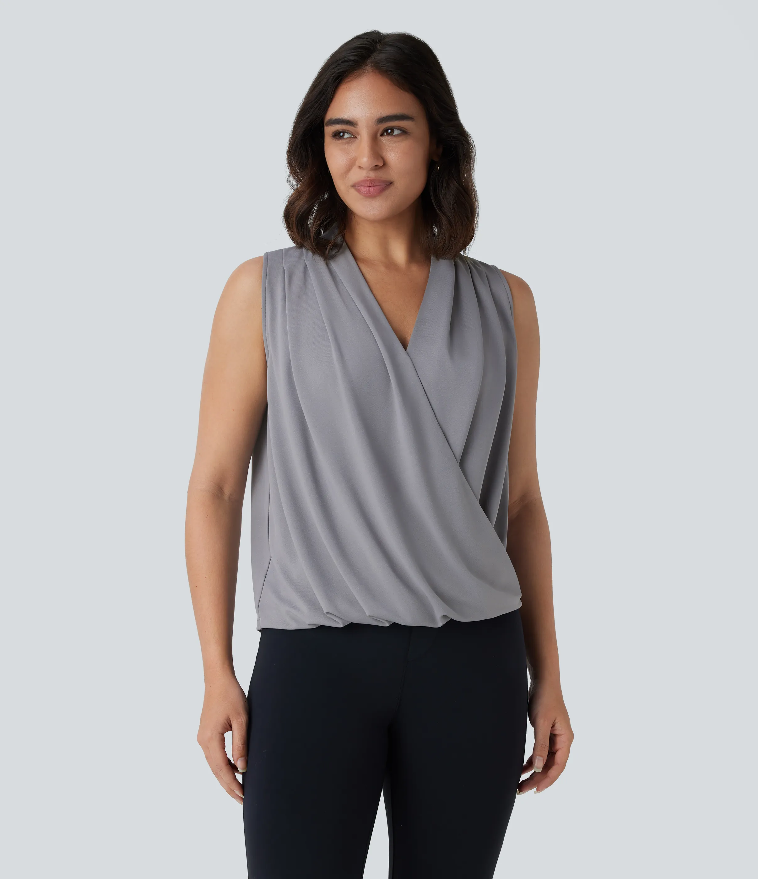 Halara Blusa oficina cruzada sin mangas botón cuello V - Ultimate Gray - XL sold by Halara
