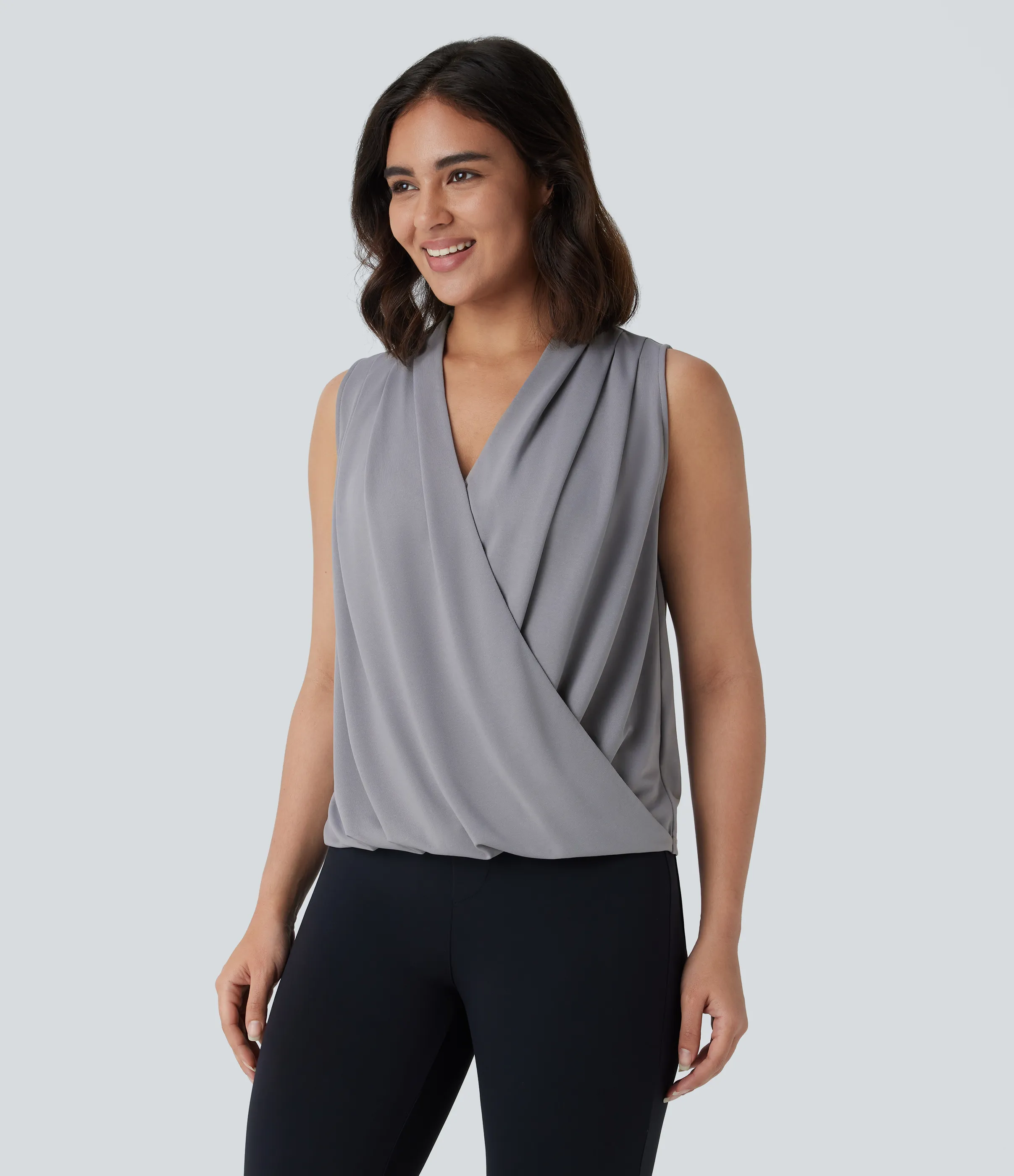 Halara Blusa oficina cruzada sin mangas botón cuello V - Ultimate Gray - XL sold by Halara product image thumbnail 4