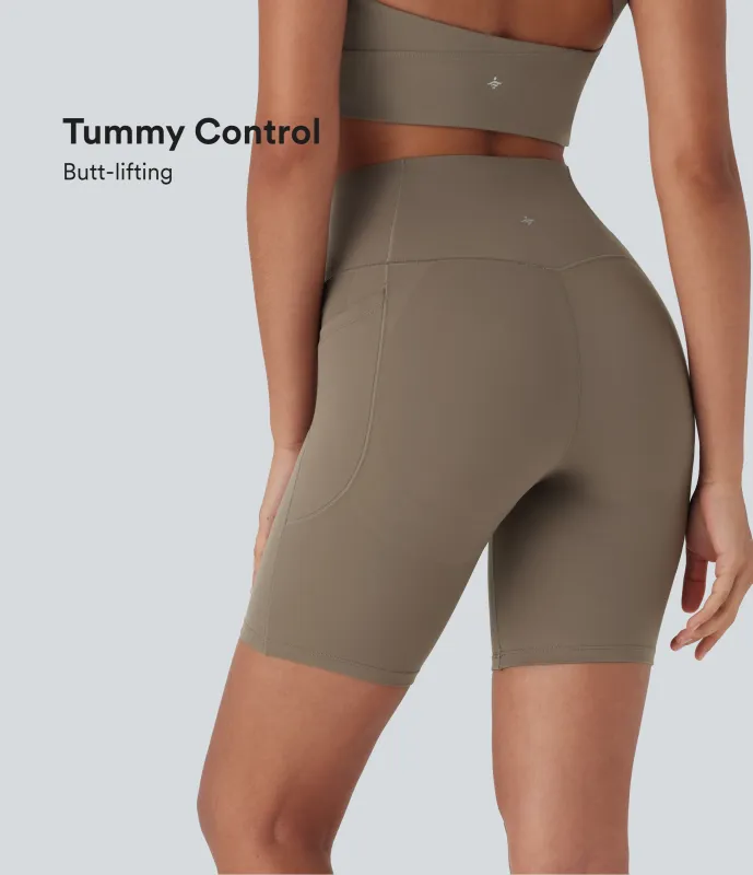 Halara Shorts de yoga moldeadores Halara UltraSculpt™ de tiro alto cruzado con efecto moldeador de abdomen y push-up de 18 cm y bolsillos - Dawn Brown - XS made by Halara