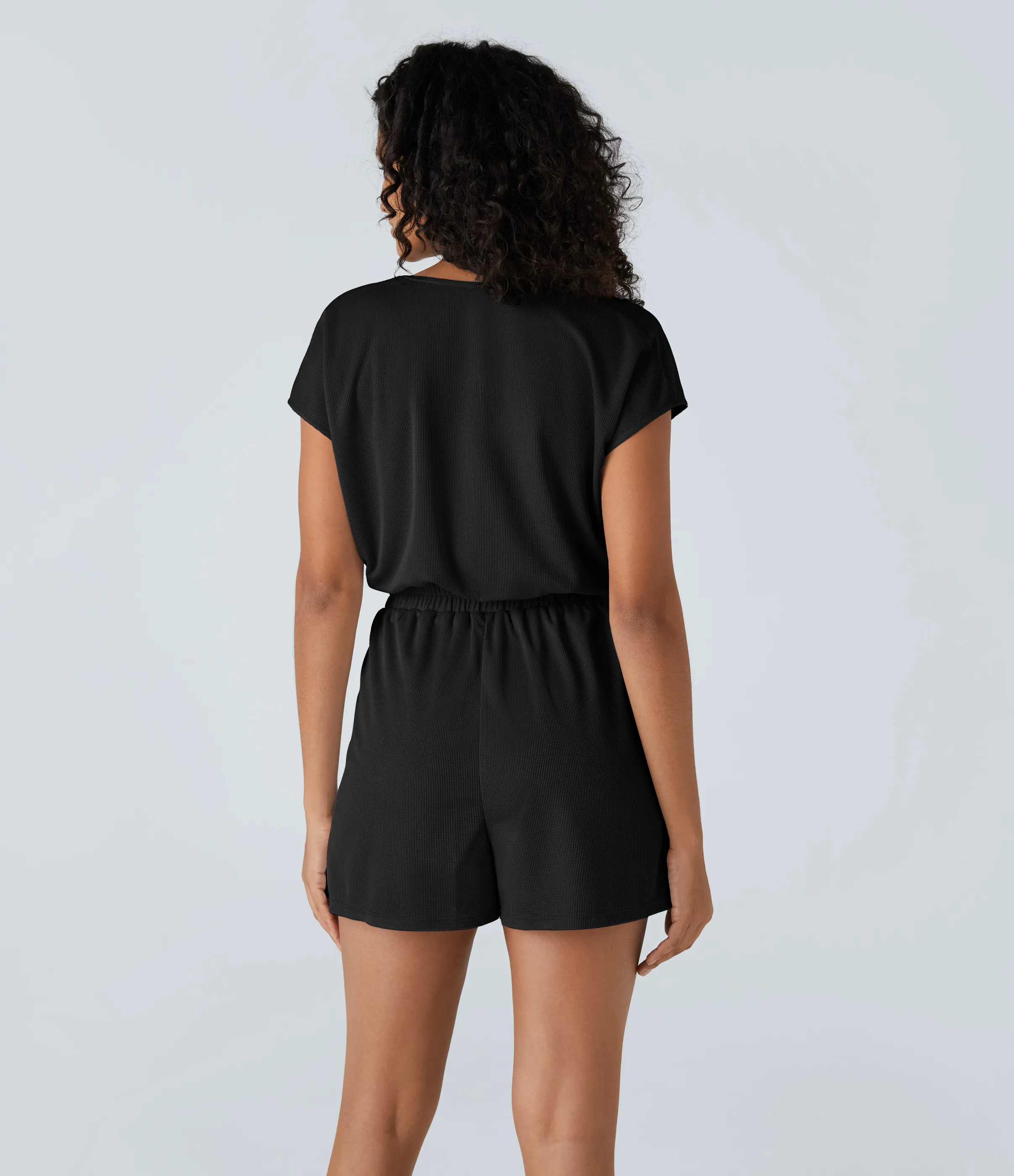 Halara Mono de manga corta casual con cuello en V y bolsillos laterales en tela gofre - Black - S sold by Halara product image thumbnail 3