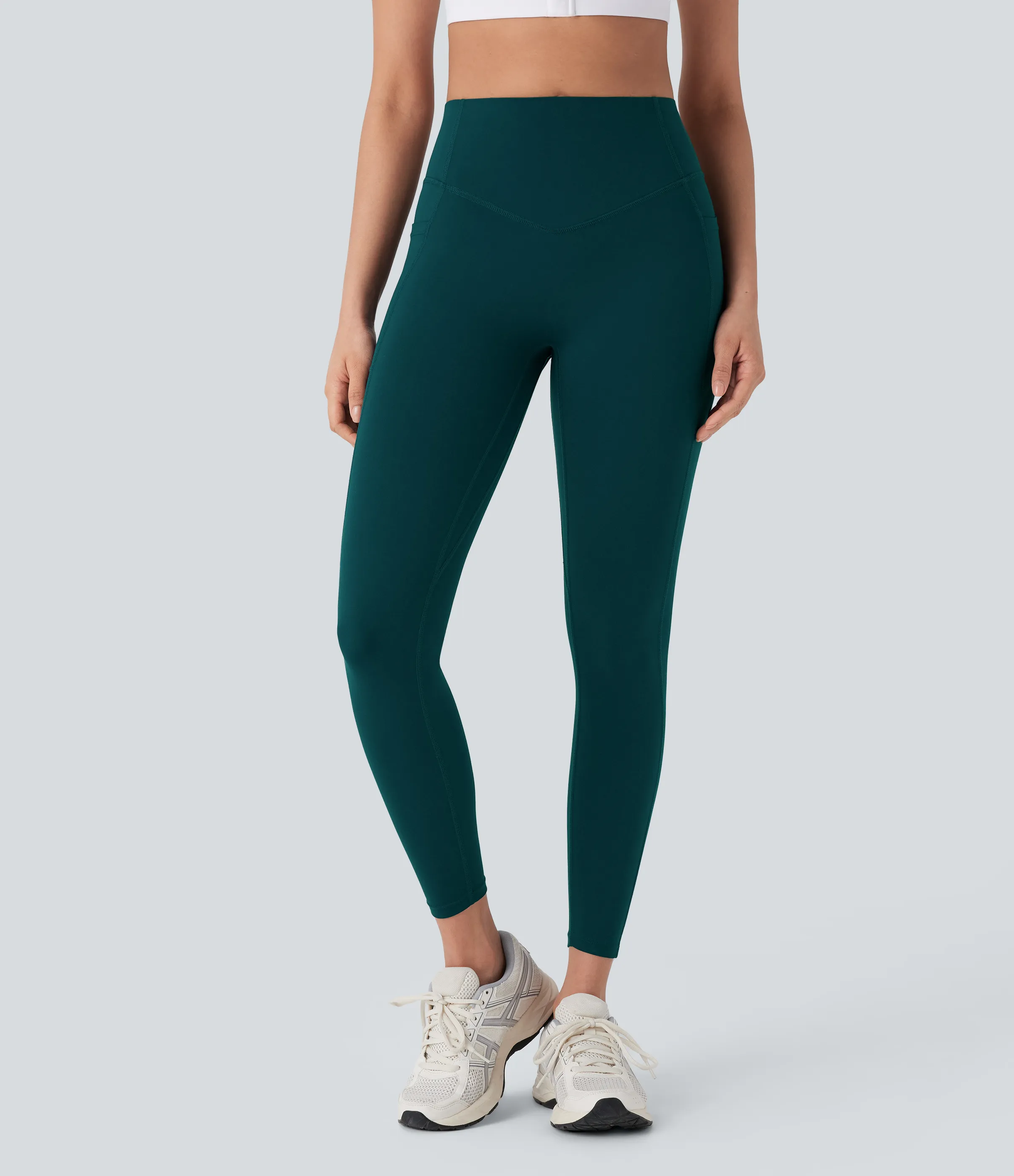 Halara Leggings Halara UltraSculpt™ SoCinched yoga moldeador tiro alto bolsillo lateral fruncido realce glúteo control abdomen - June Bug - L(7/8) sold by Halara product image thumbnail 3
