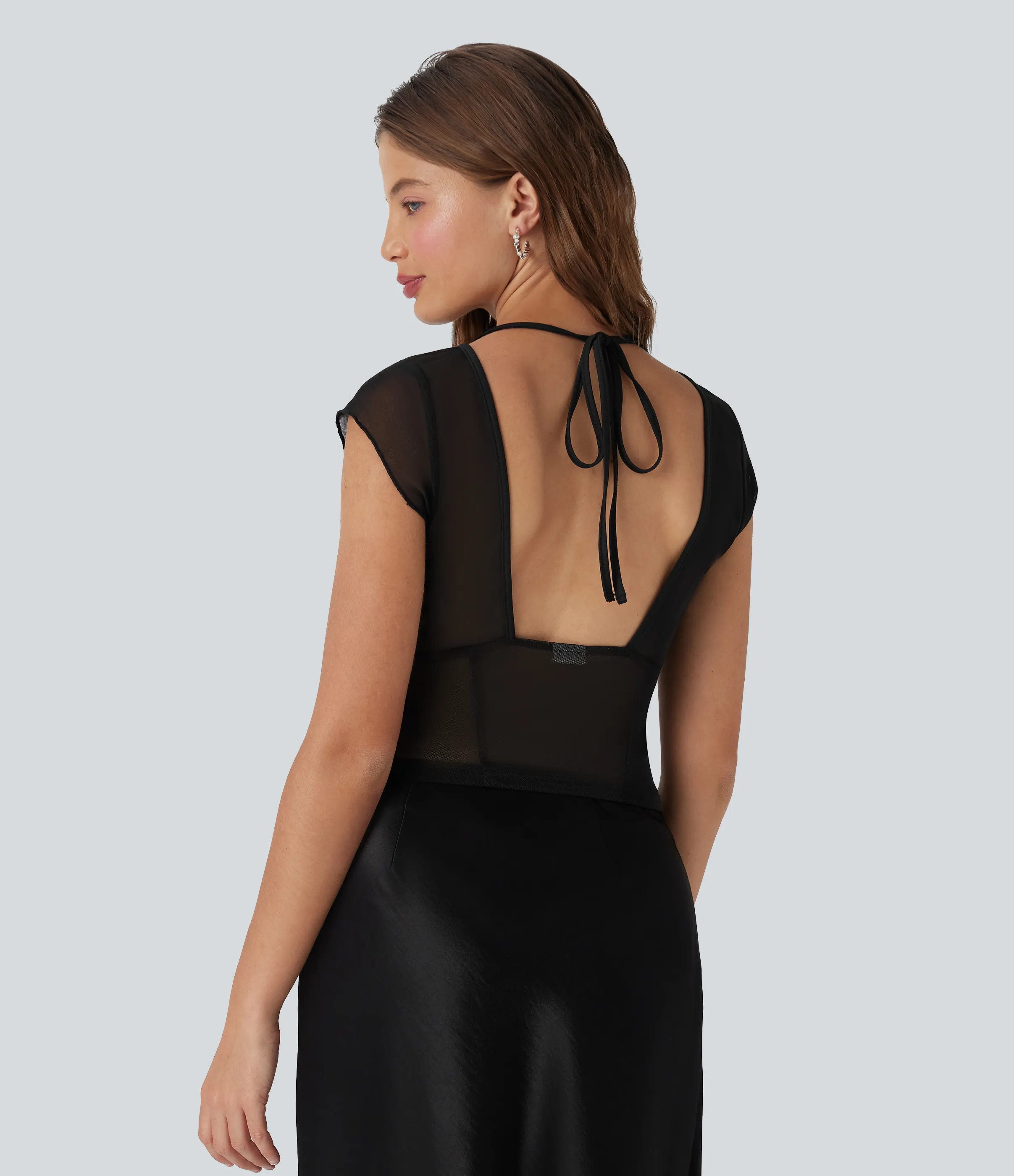 Halara Top de fiesta de malla en contraste con espalda descubierta y lazo - Black - L sold by Halara product image thumbnail 2