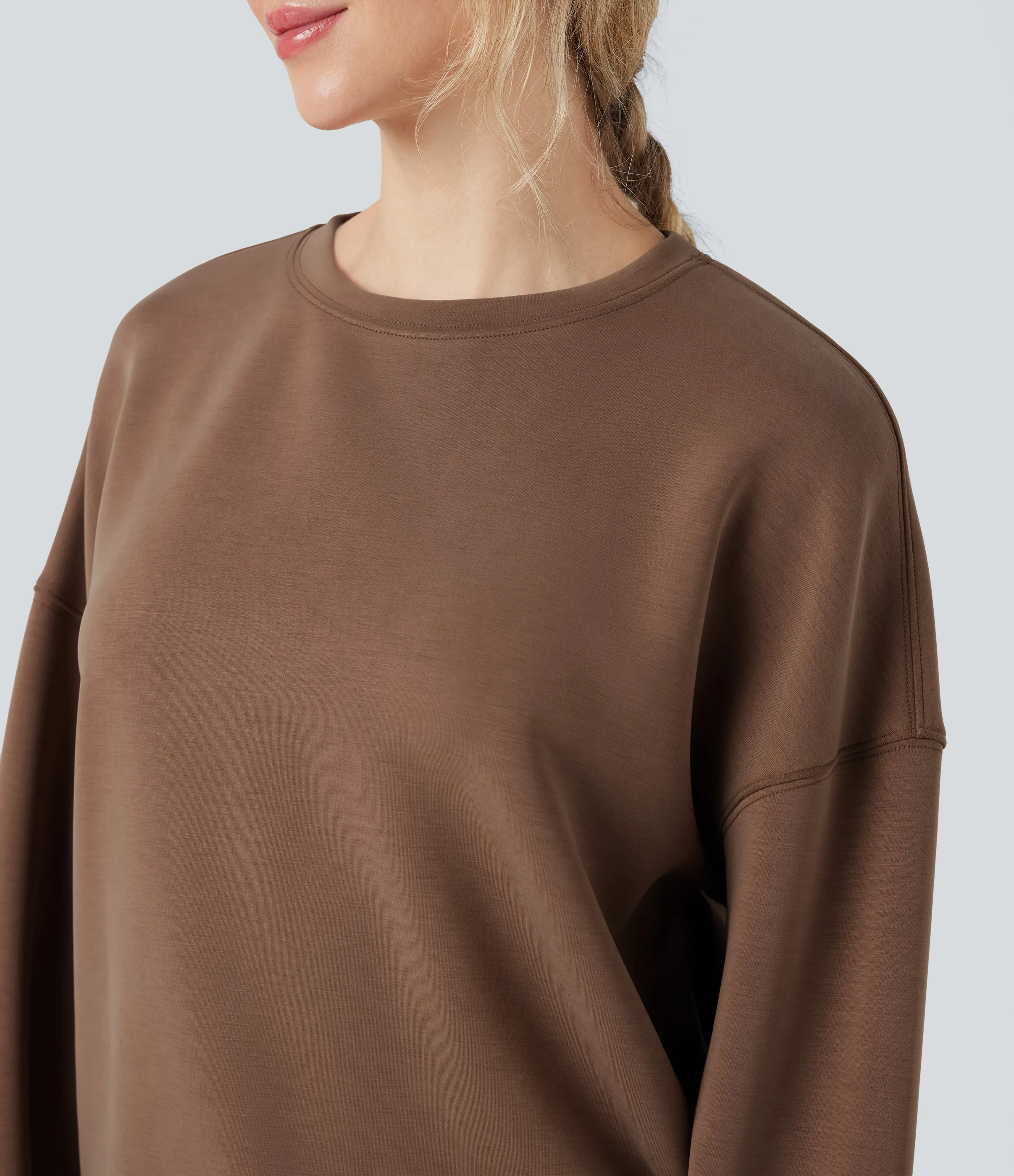 Halara Sudadera casual con escote redondeado de manga larga y espalda cruzada - Pecan Pie - XS sold by Halara product image thumbnail 5