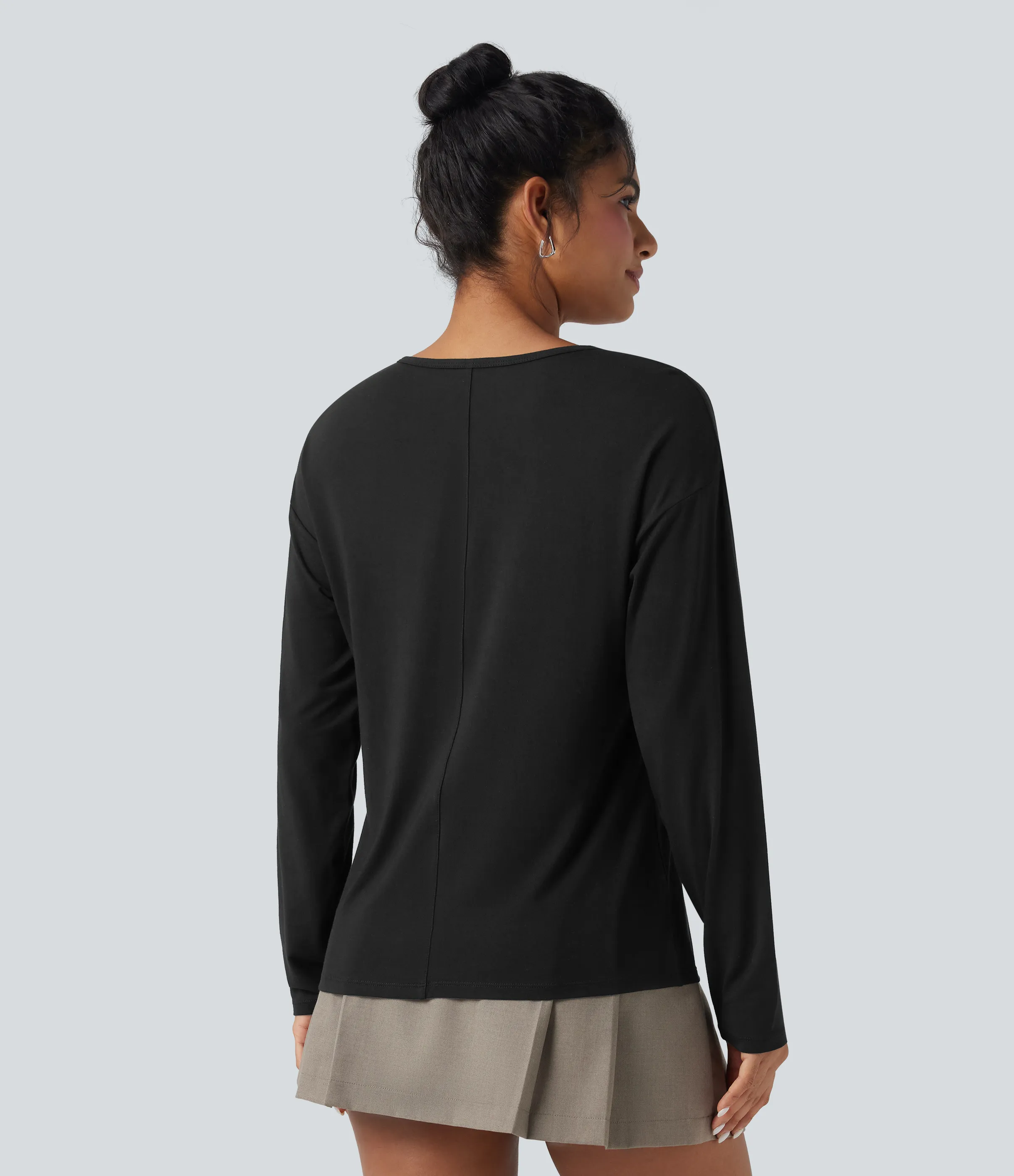 Halara Top casual de manga larga con cuello en V - Black - L sold by Halara product image thumbnail 3