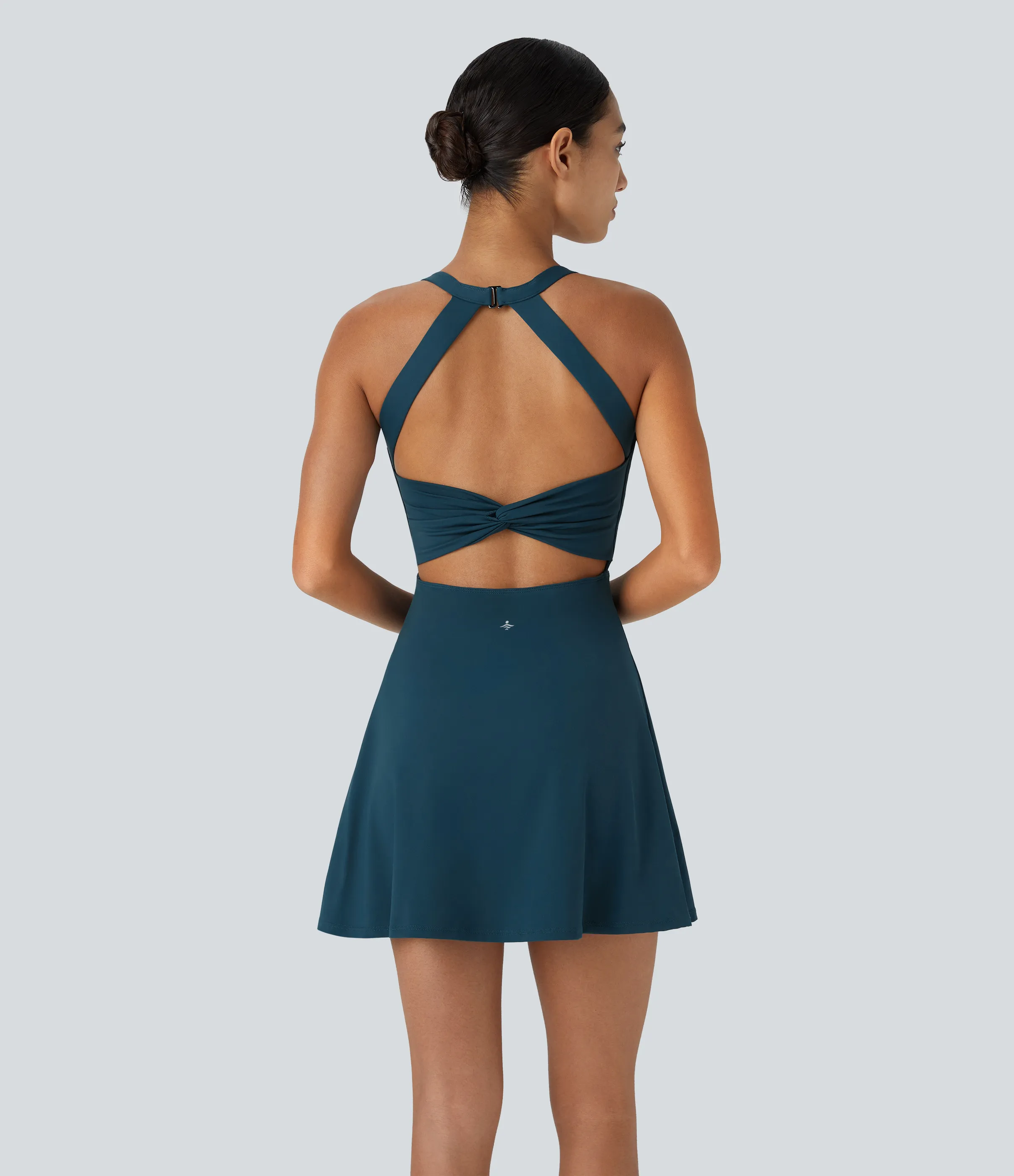 Halara Vestido deportivo sin espalda con diseño retorcido en copas D-F - Majolica Blue - XL sold by Halara product image thumbnail 2