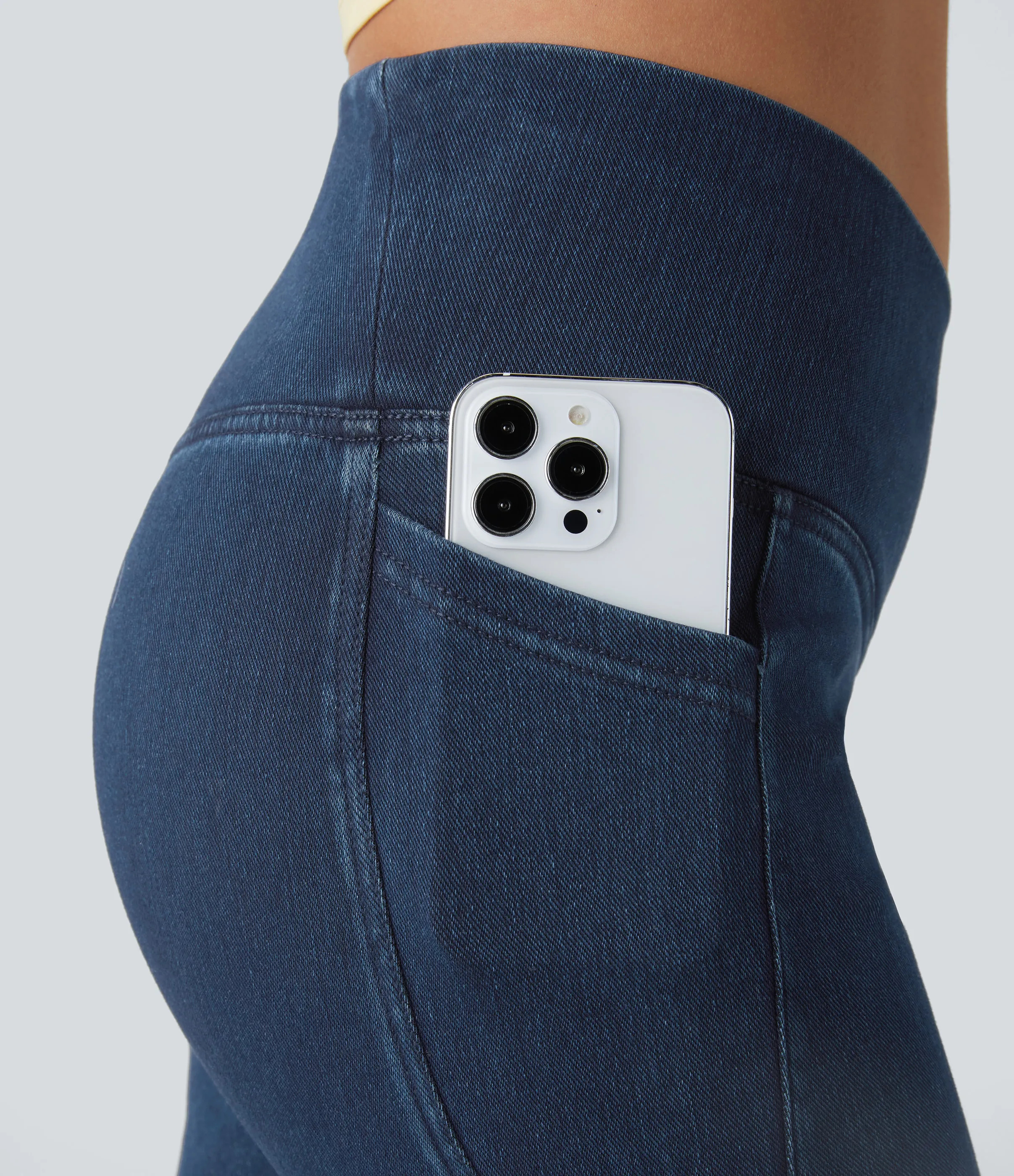 Halara Leggings Halara Flex™ Denim capri mezclilla elástico lavado bolsillo lateral cruzado - Unitary Blue Denim - S(regular) sold by Halara product image thumbnail 5