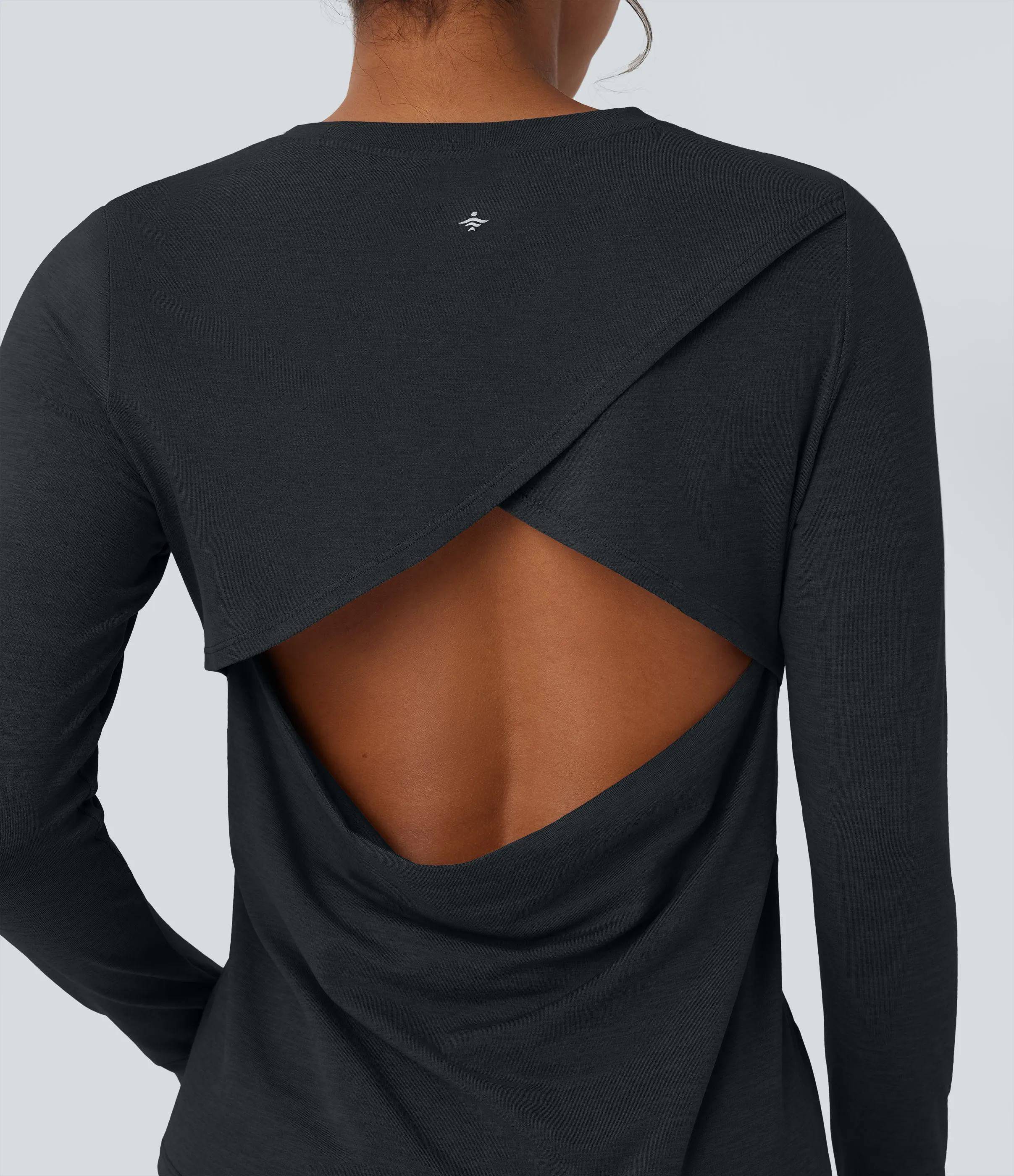 Halara Top deportivo de yoga de manga larga con espalda descubierta y abertura para el pulgar - Mottled Hemp Black - M sold by Halara product image thumbnail 5