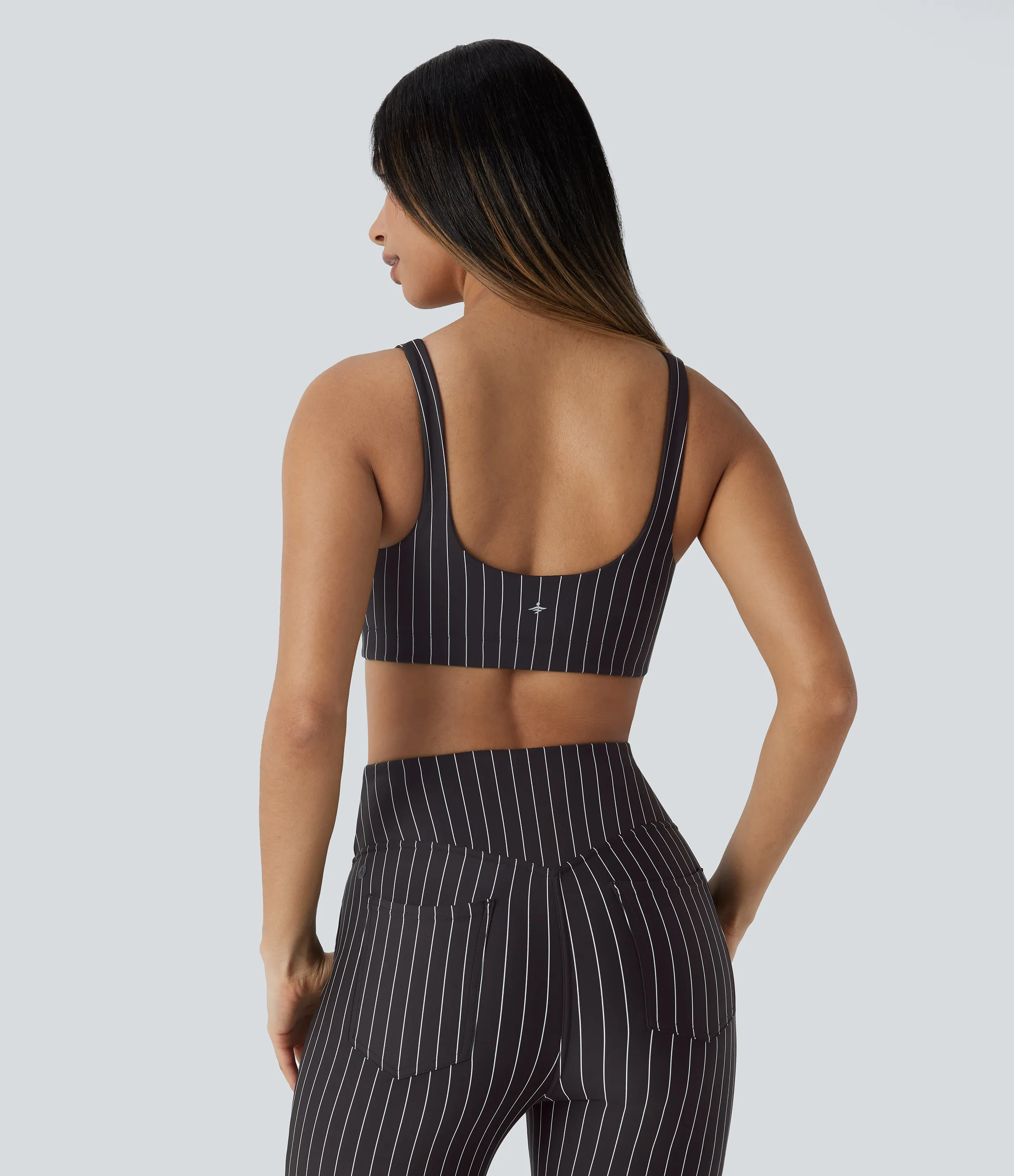 Halara Sujetador deportivo yoga cuello U sin espalda tacto fresco raya sujeción baja - Black White Oxford Pinstripe - M sold by Halara product image thumbnail 3