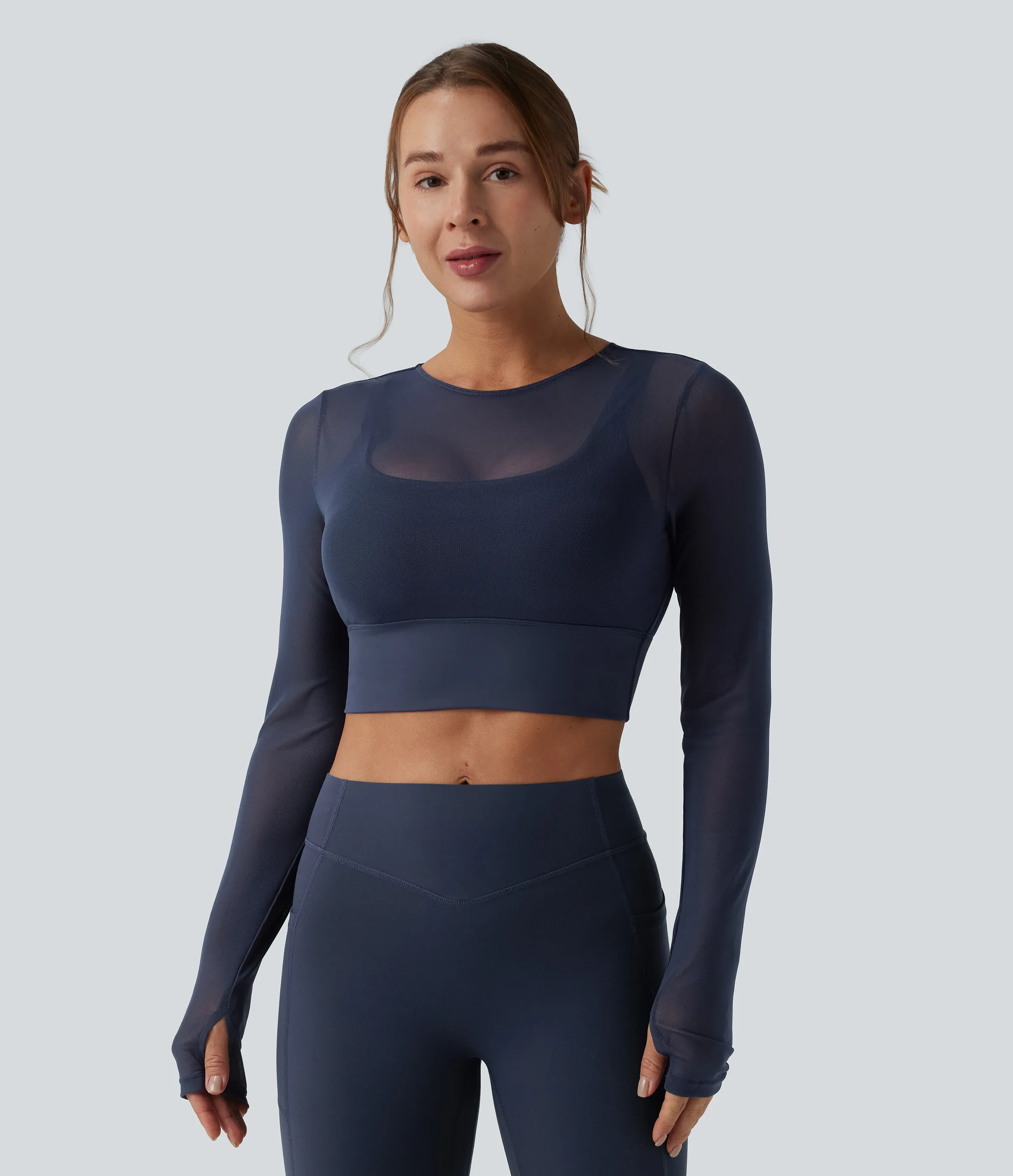 Halara Top deportivo de yoga 2 en 1 de manga larga con abertura para el pulgar y malla en contraste - Oceana - M sold by Halara product image thumbnail 3