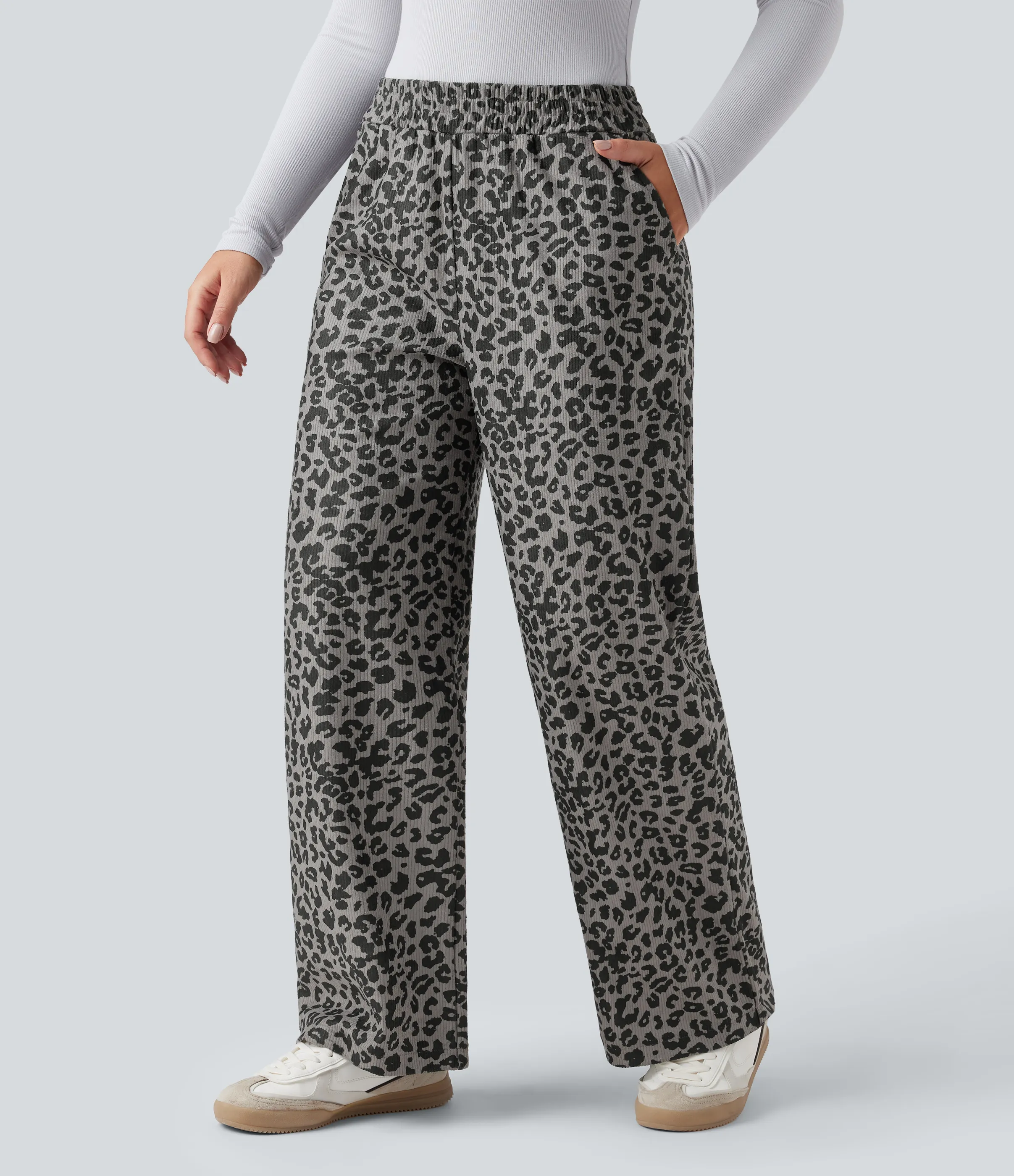 Halara Pantalones holgados casuales de pana con estampado de leopardo y tiro alto con bolsillos - Sage Leopard - XL(tall) sold by Halara product image thumbnail 4