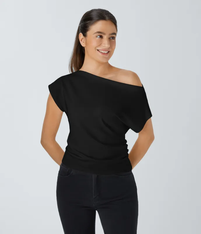 Halara Blusa fruncida manga corta sin hombro - Black - S sold by Halara