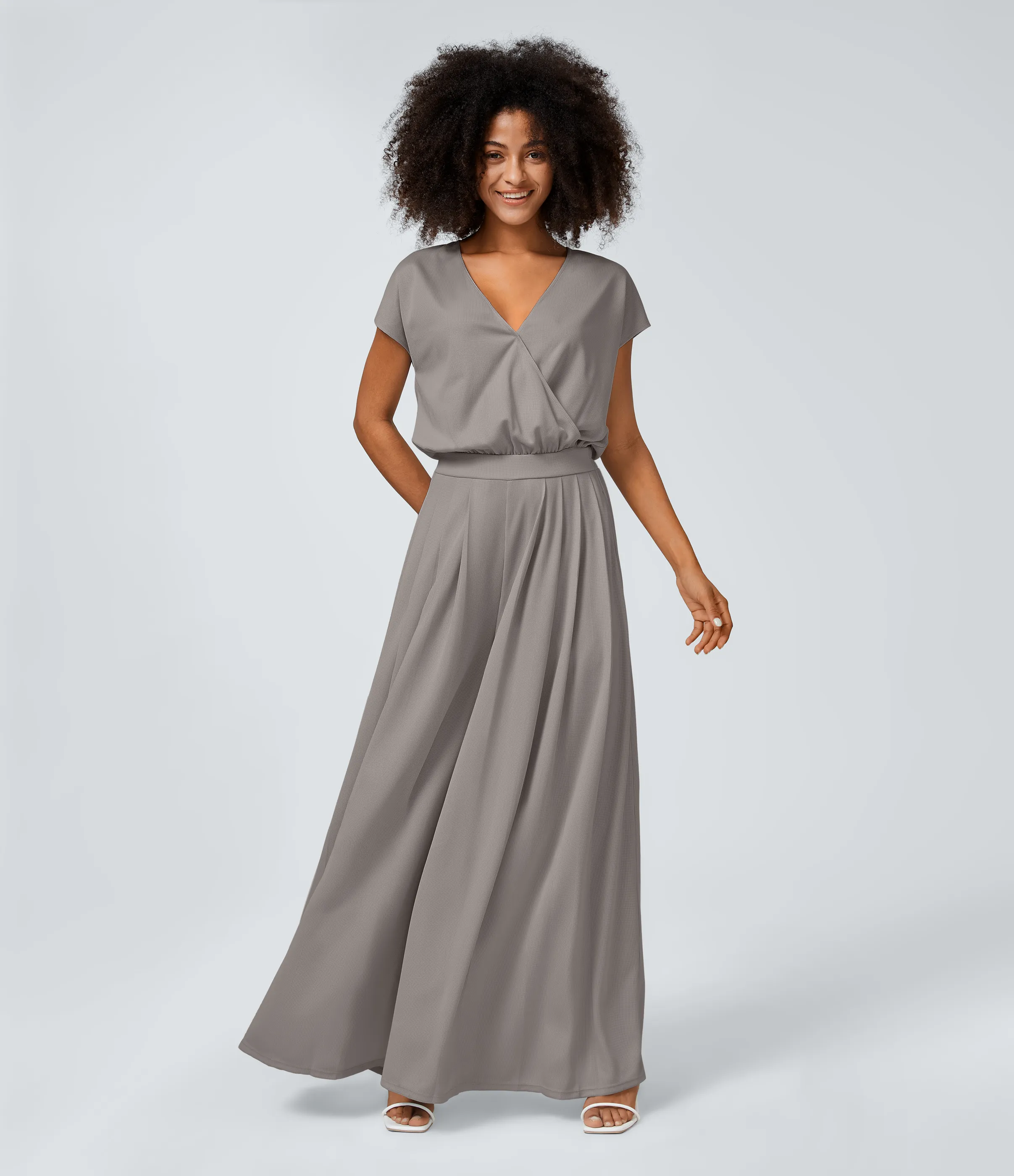 Halara Mono cuello V manga corta bolsillo lateral plisado pierna ancha - Mourning Dove - XS(regular) sold by Halara product image thumbnail 2