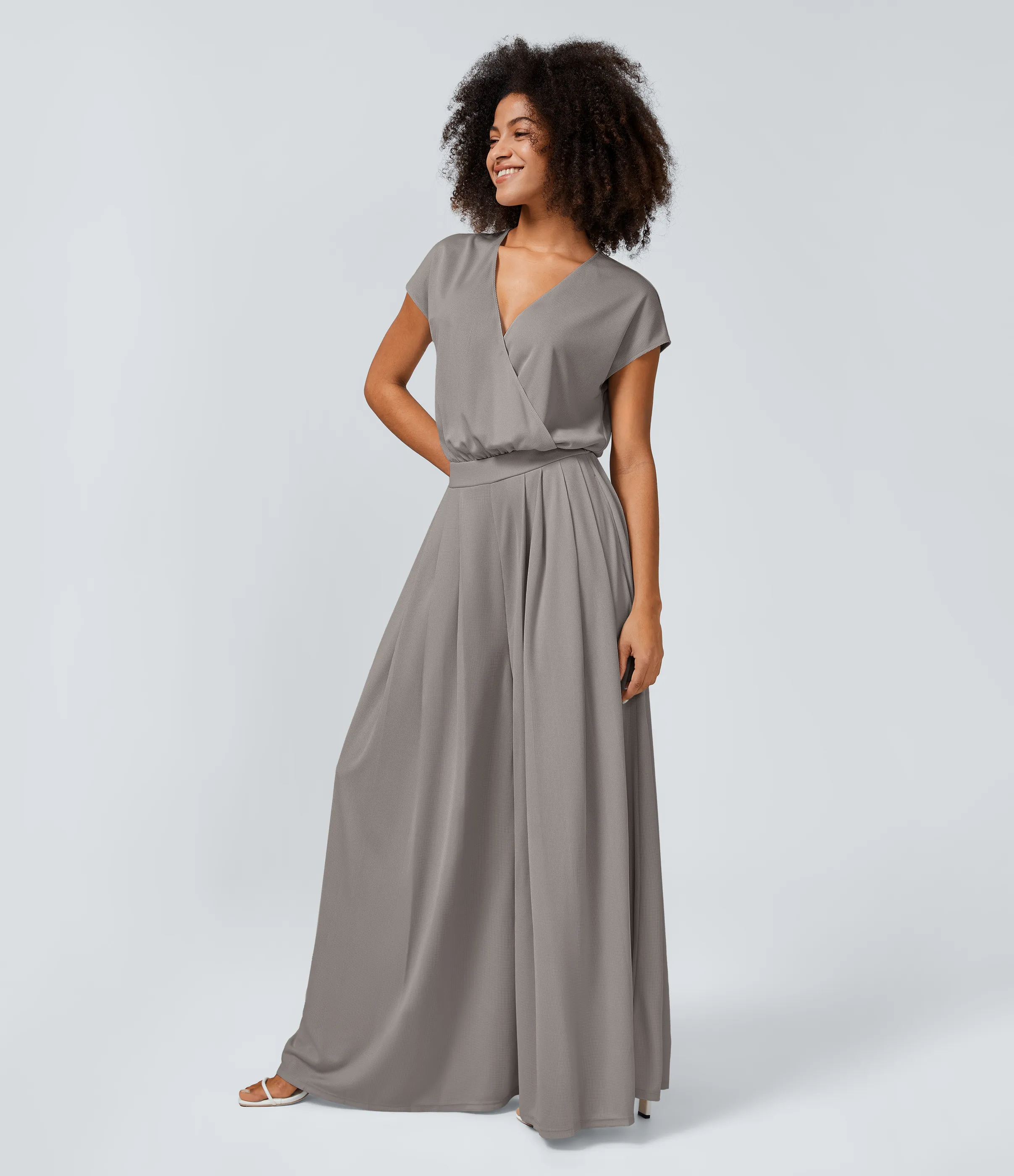 Halara Mono cuello V manga corta bolsillo lateral plisado pierna ancha - Mourning Dove - XS(regular) sold by Halara product image thumbnail 4