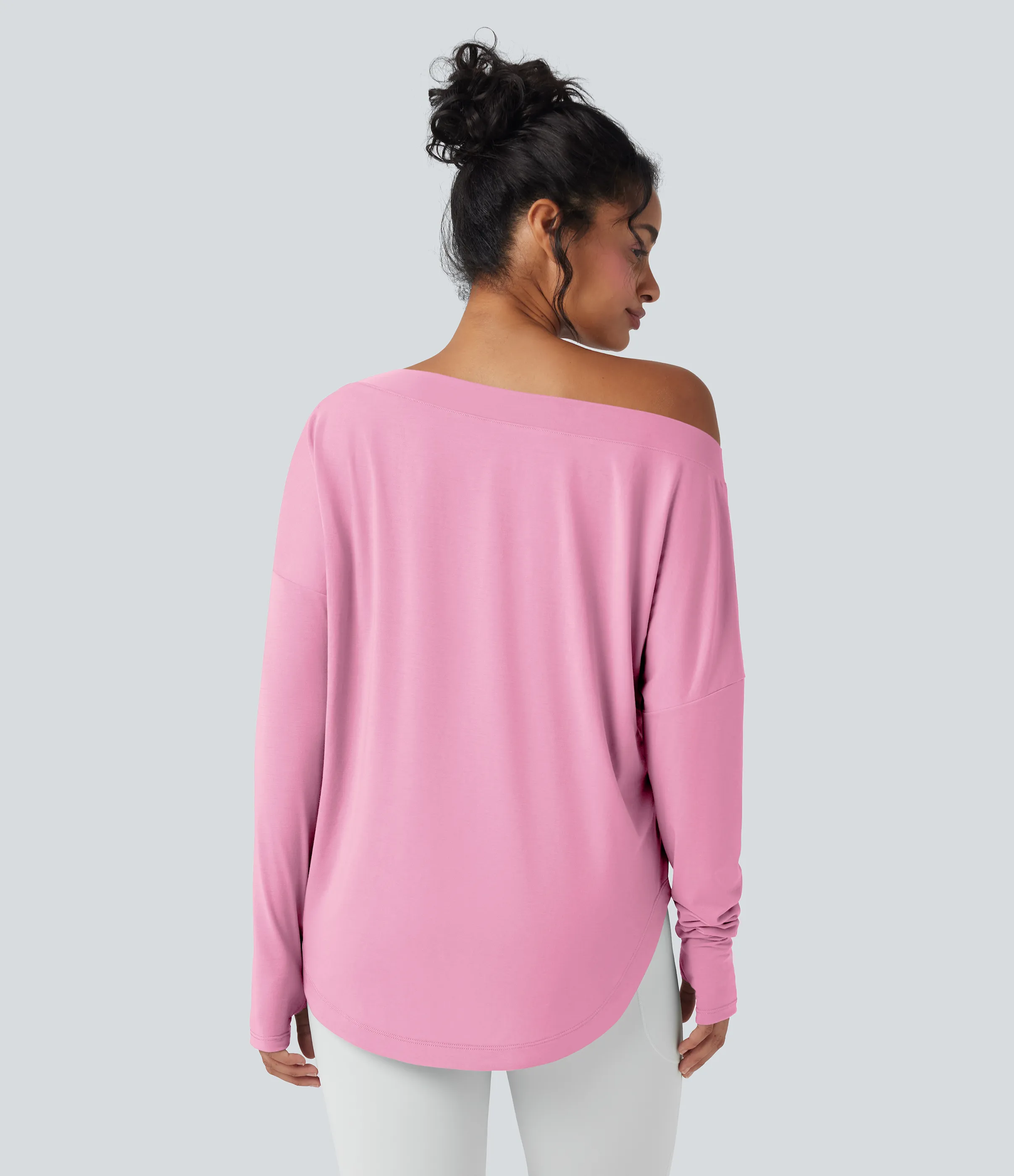 Halara Top deportivo de yoga de secado rápido de manga larga con hombro asimétrico, dobladillo curvo y abertura para el pulgar - Pink Frosting - M sold by Halara product image thumbnail 3